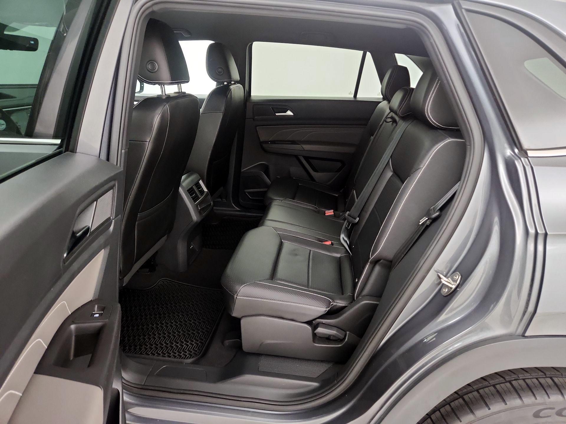 Thumbnail: 2023 Volkswagen Atlas - 19