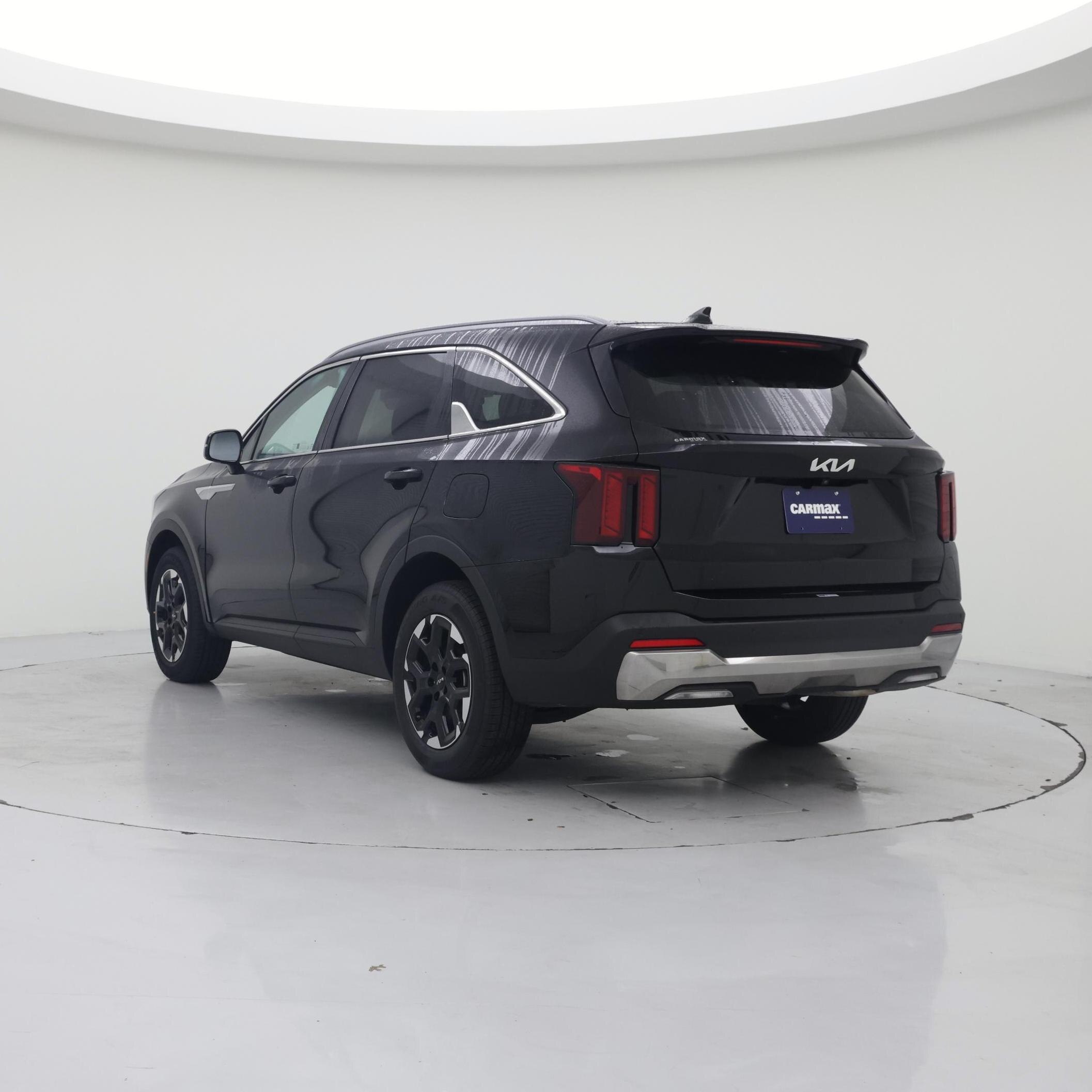 Thumbnail: 2024 Kia Sorento - 2