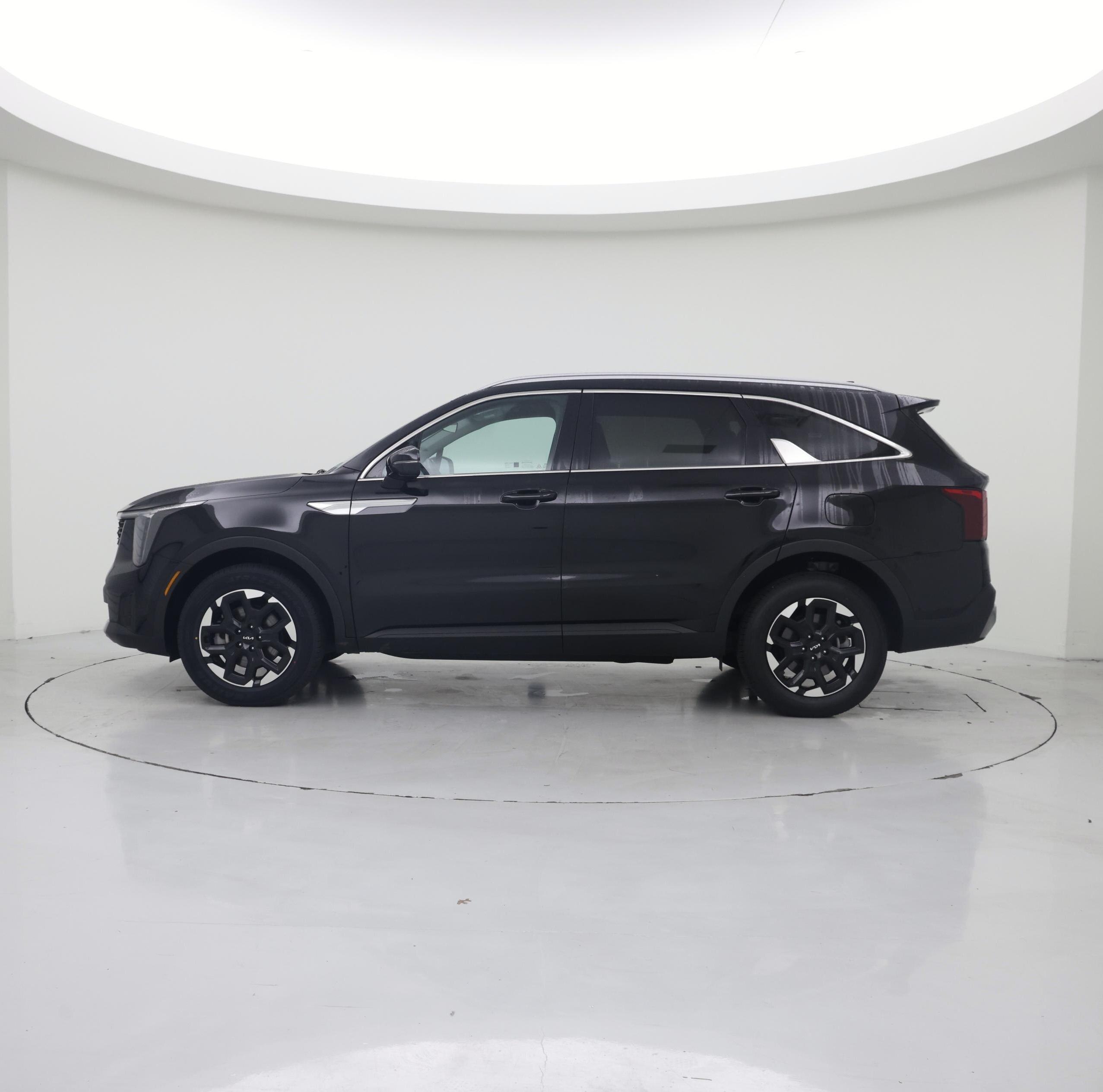 Thumbnail: 2024 Kia Sorento - 3