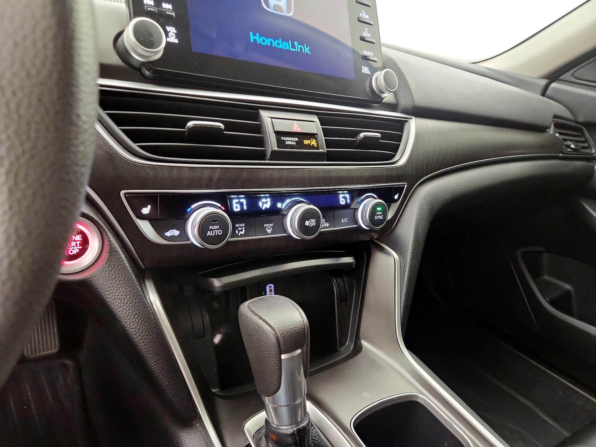 Thumbnail: 2019 Honda Accord - 14