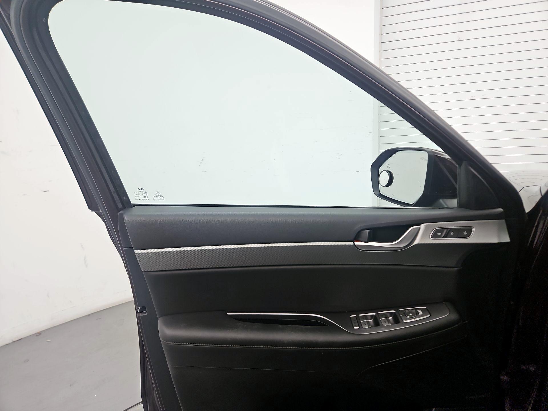 Thumbnail: 2023 Hyundai Palisade - 12