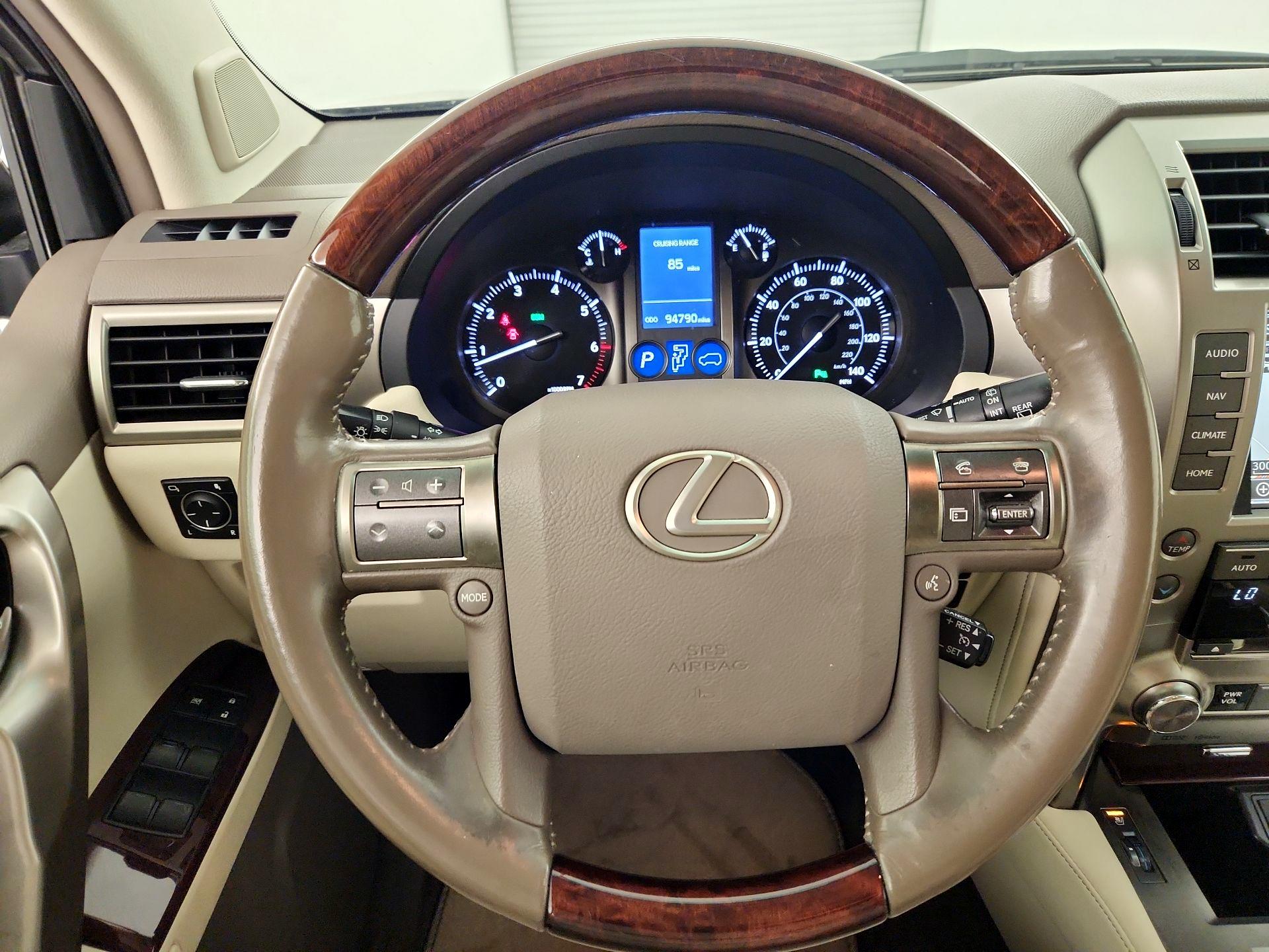 Thumbnail: 2015 Lexus GX - 10