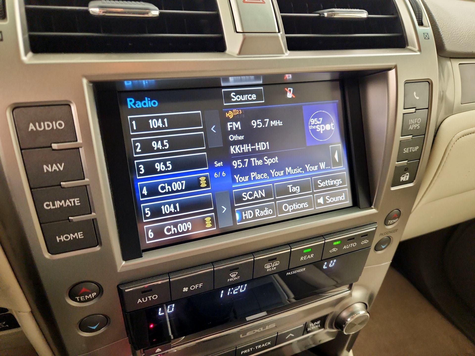 Thumbnail: 2015 Lexus GX - 16