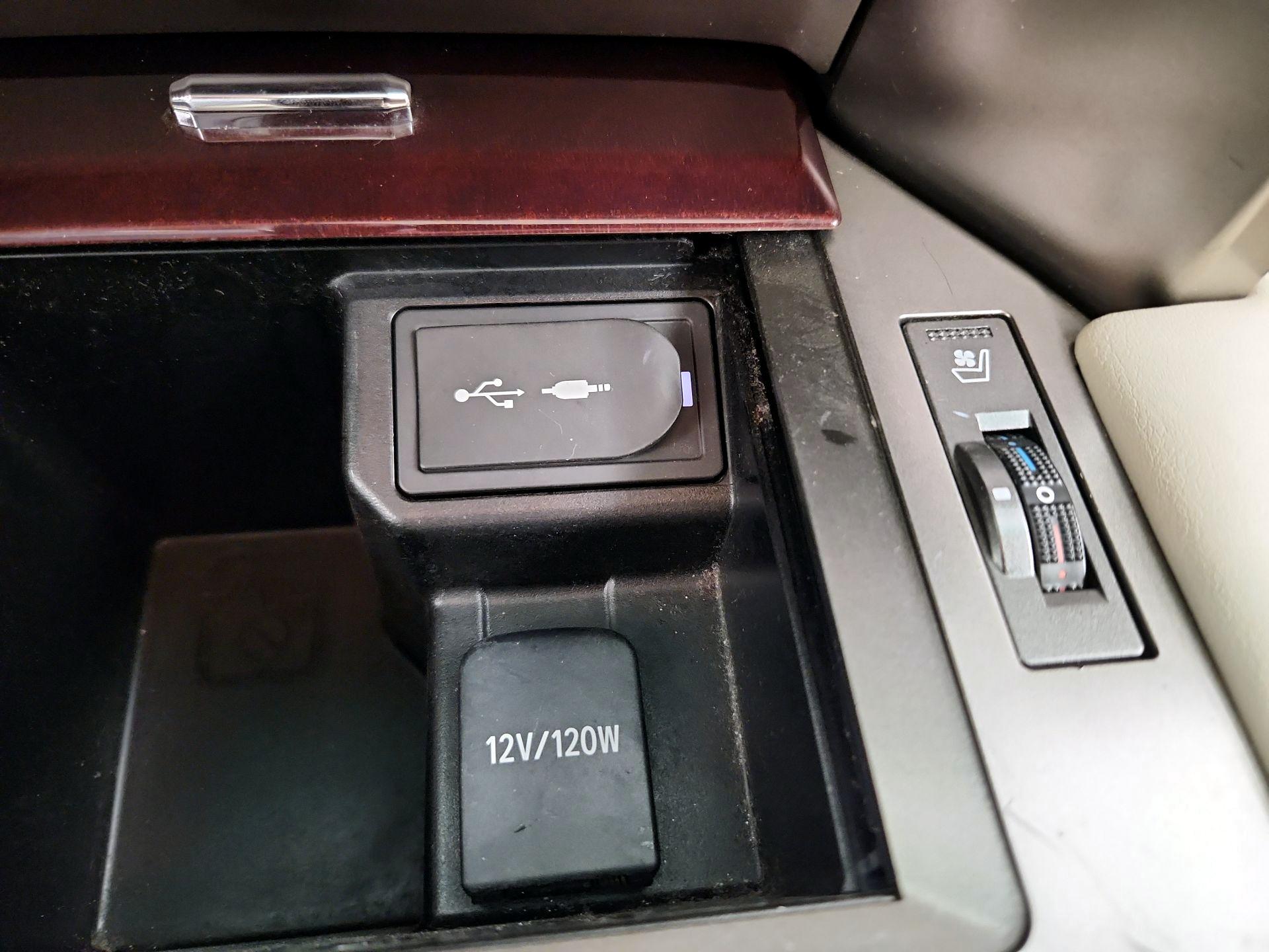 Thumbnail: 2015 Lexus GX - 19