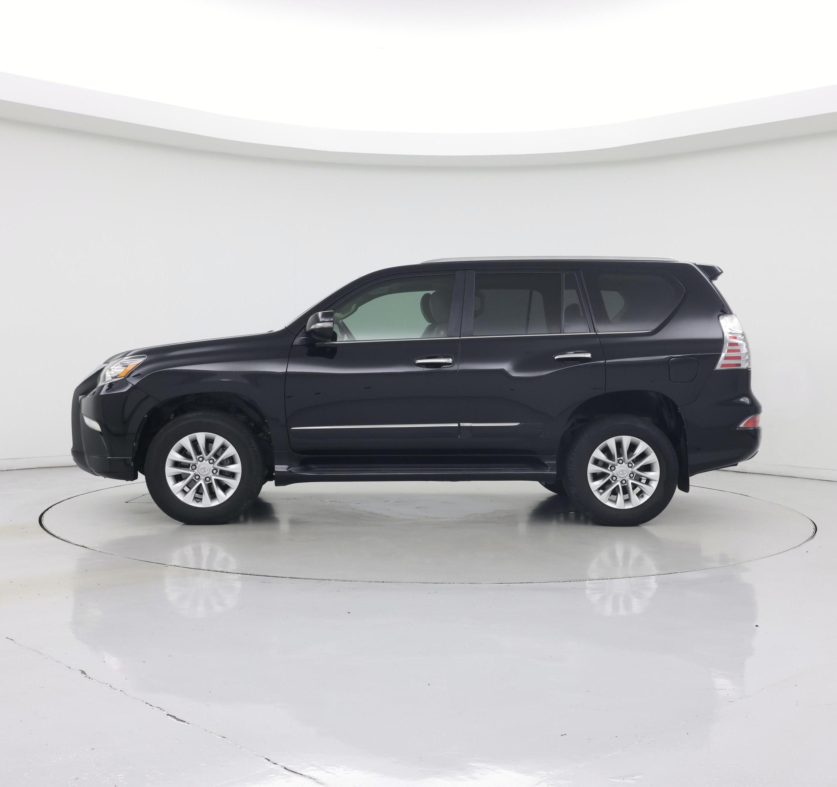 Thumbnail: 2015 Lexus GX - 3
