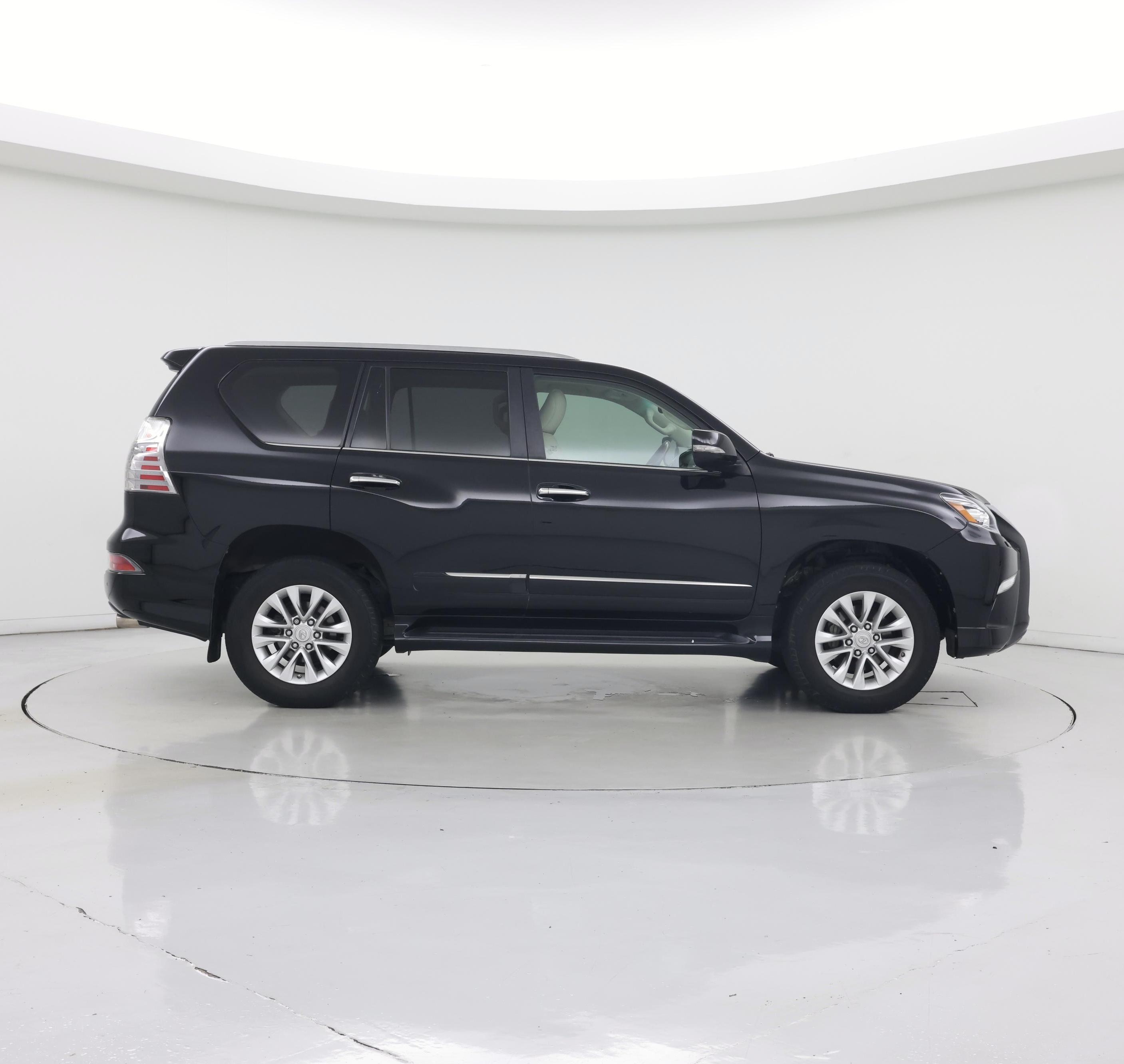 Thumbnail: 2015 Lexus GX - 7