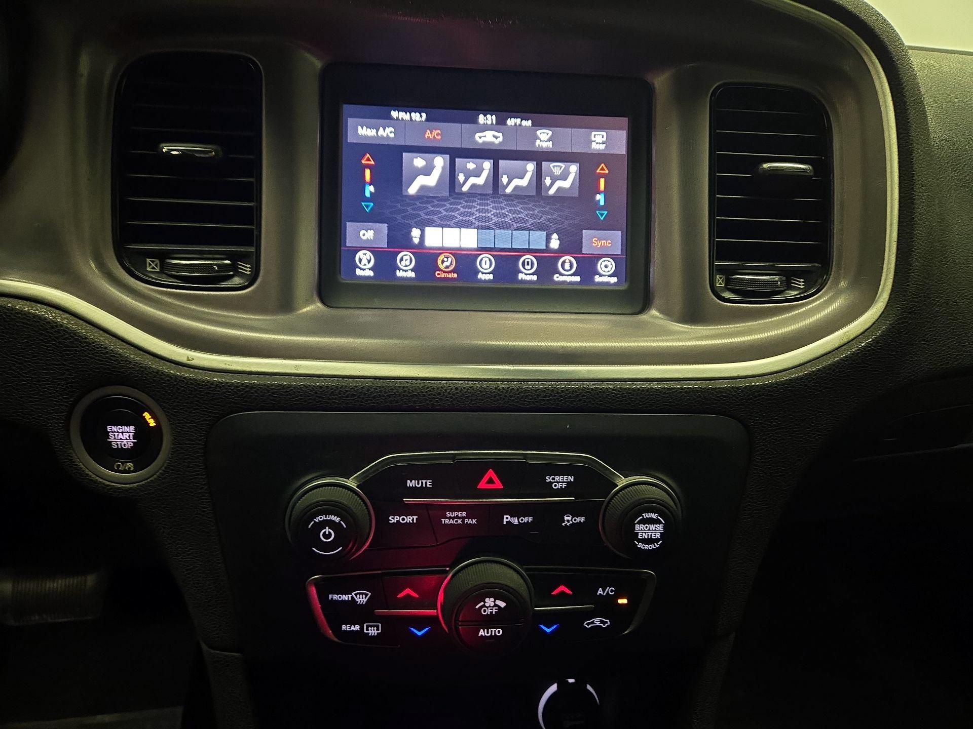 Thumbnail: 2019 Dodge Charger - 16