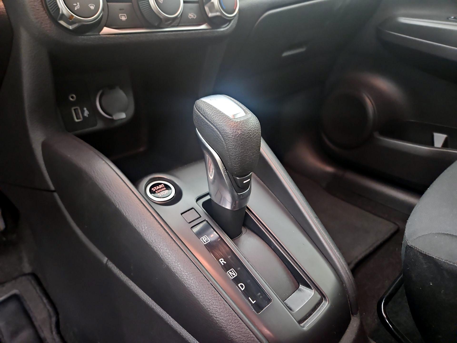 Thumbnail: 2023 Nissan Kicks - 15