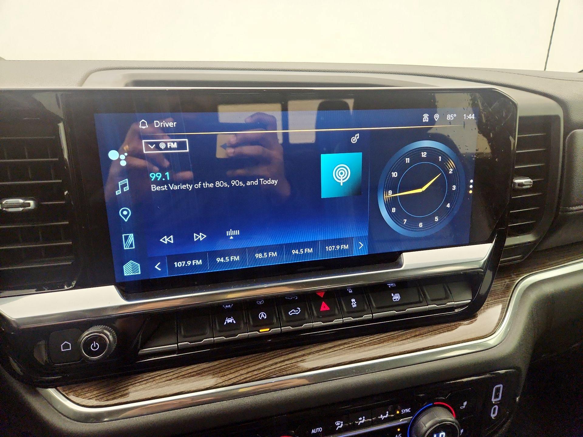 Thumbnail: 2022 Chevrolet Silverado 1500 - 15