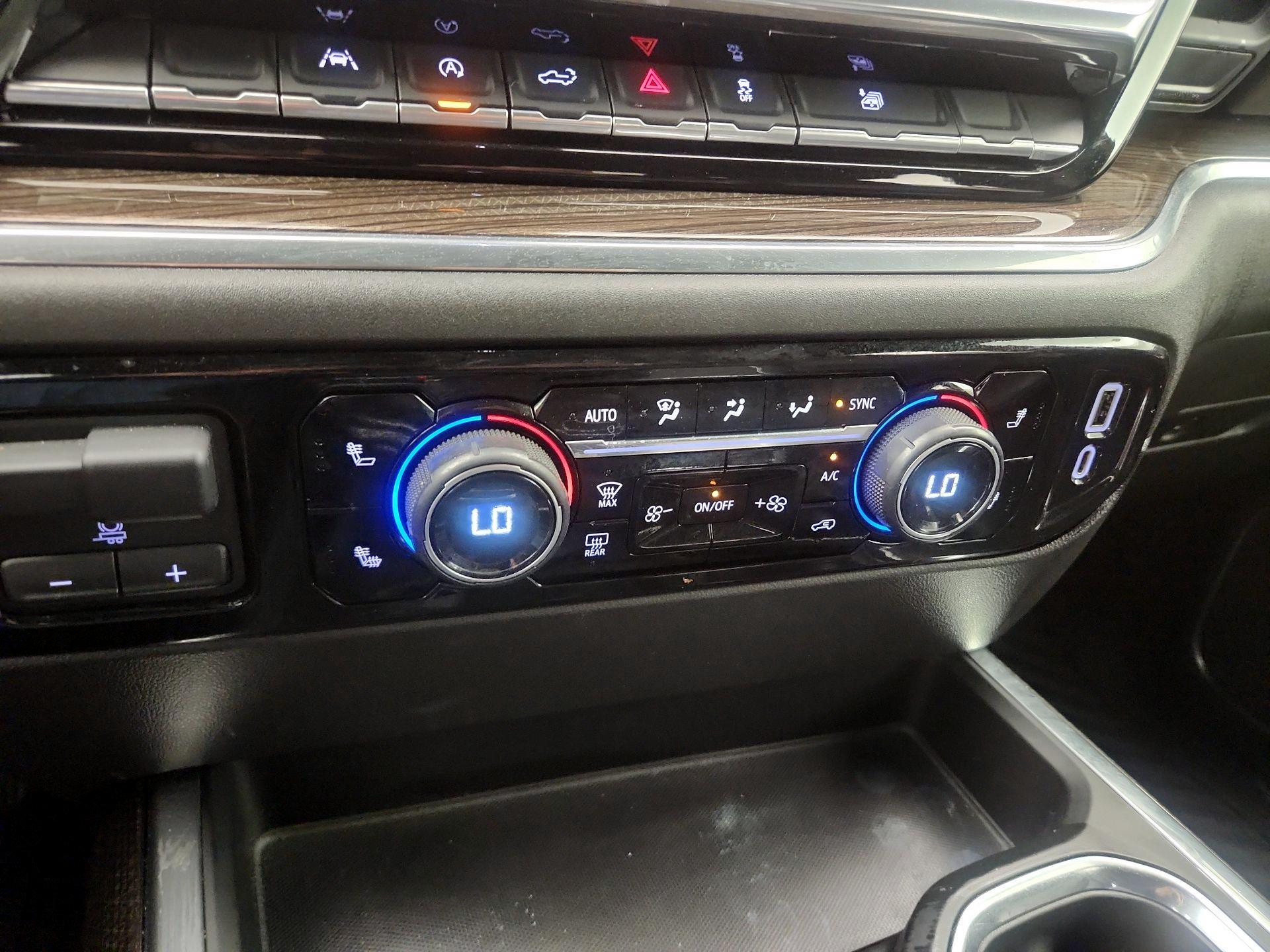 Thumbnail: 2022 Chevrolet Silverado 1500 - 16