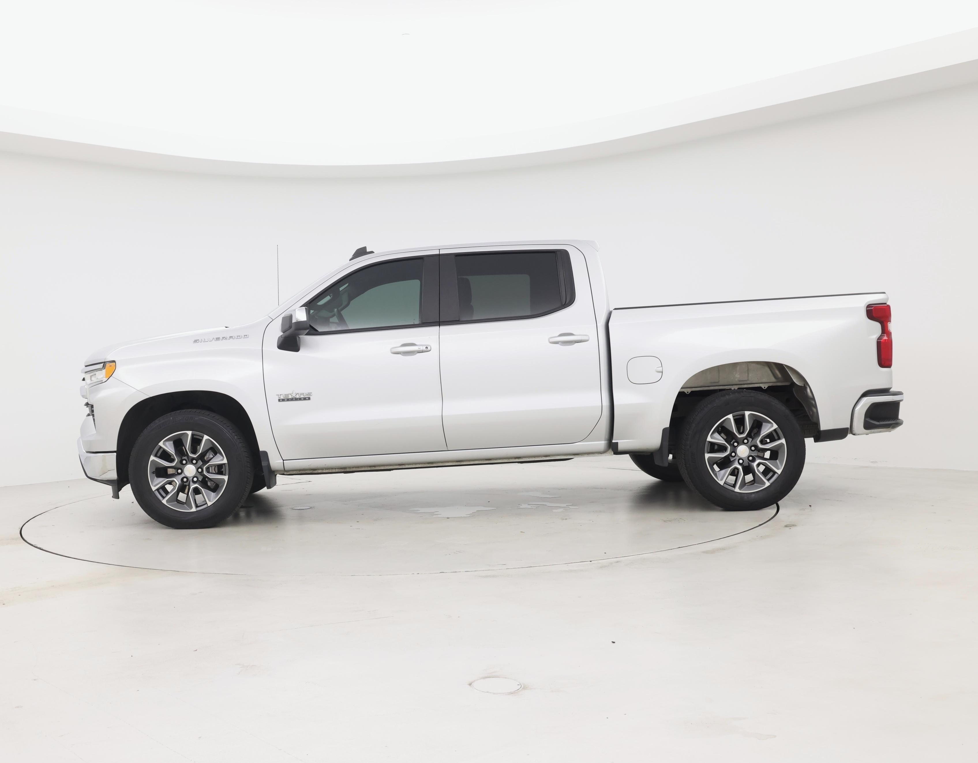 Thumbnail: 2022 Chevrolet Silverado 1500 - 3