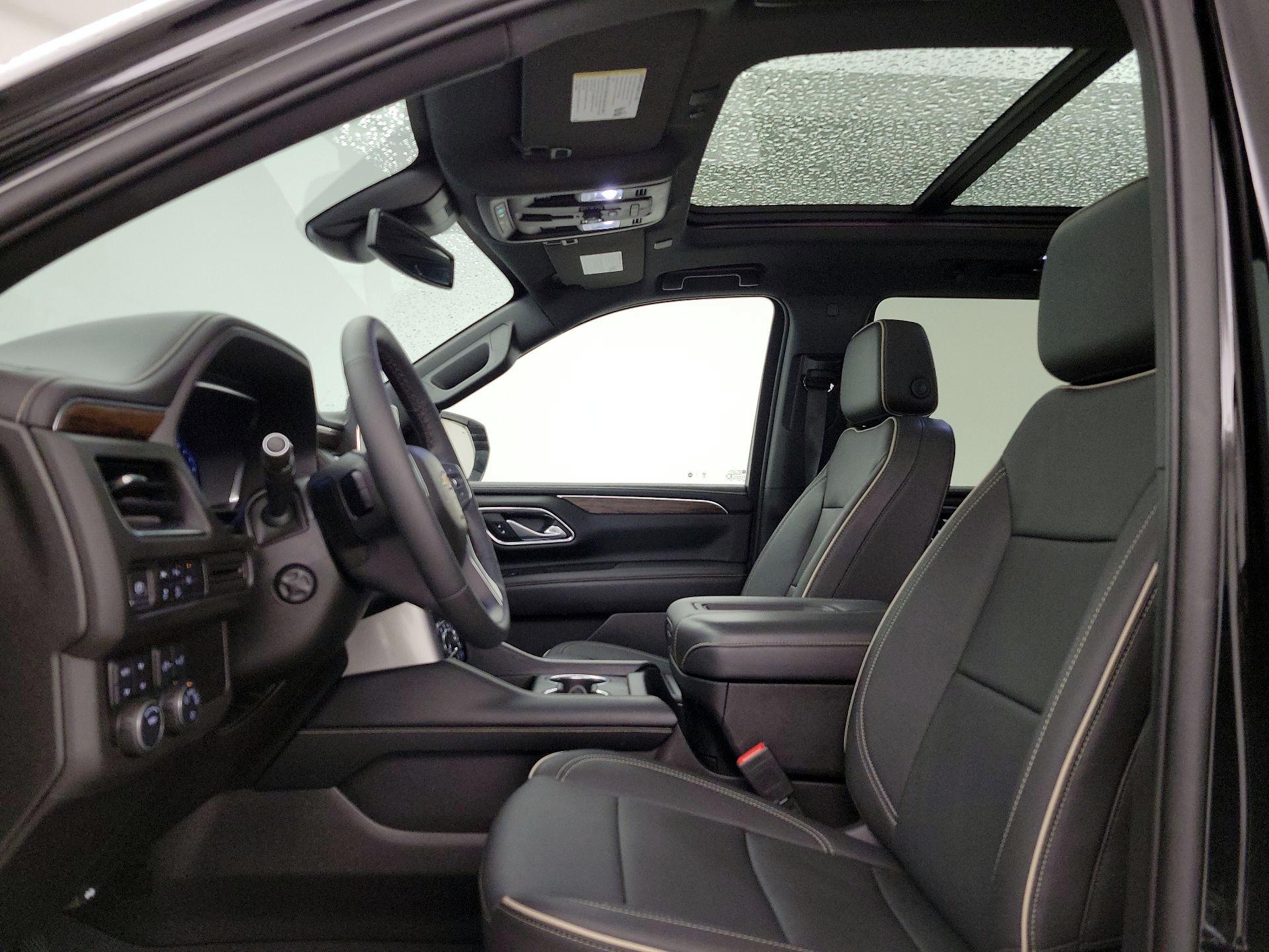 Thumbnail: 2023 Chevrolet Tahoe - 18