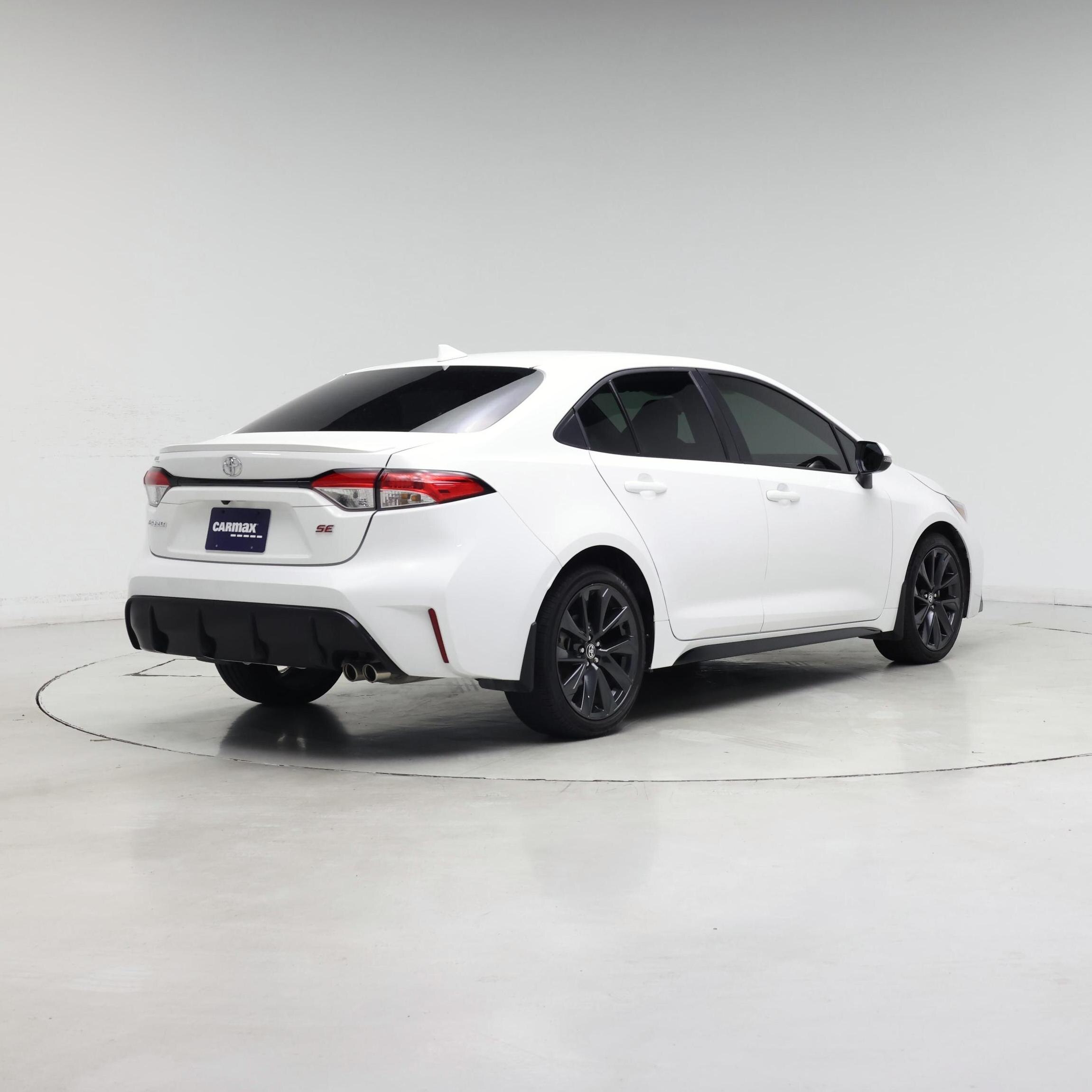 Thumbnail: 2024 Toyota Corolla - 8