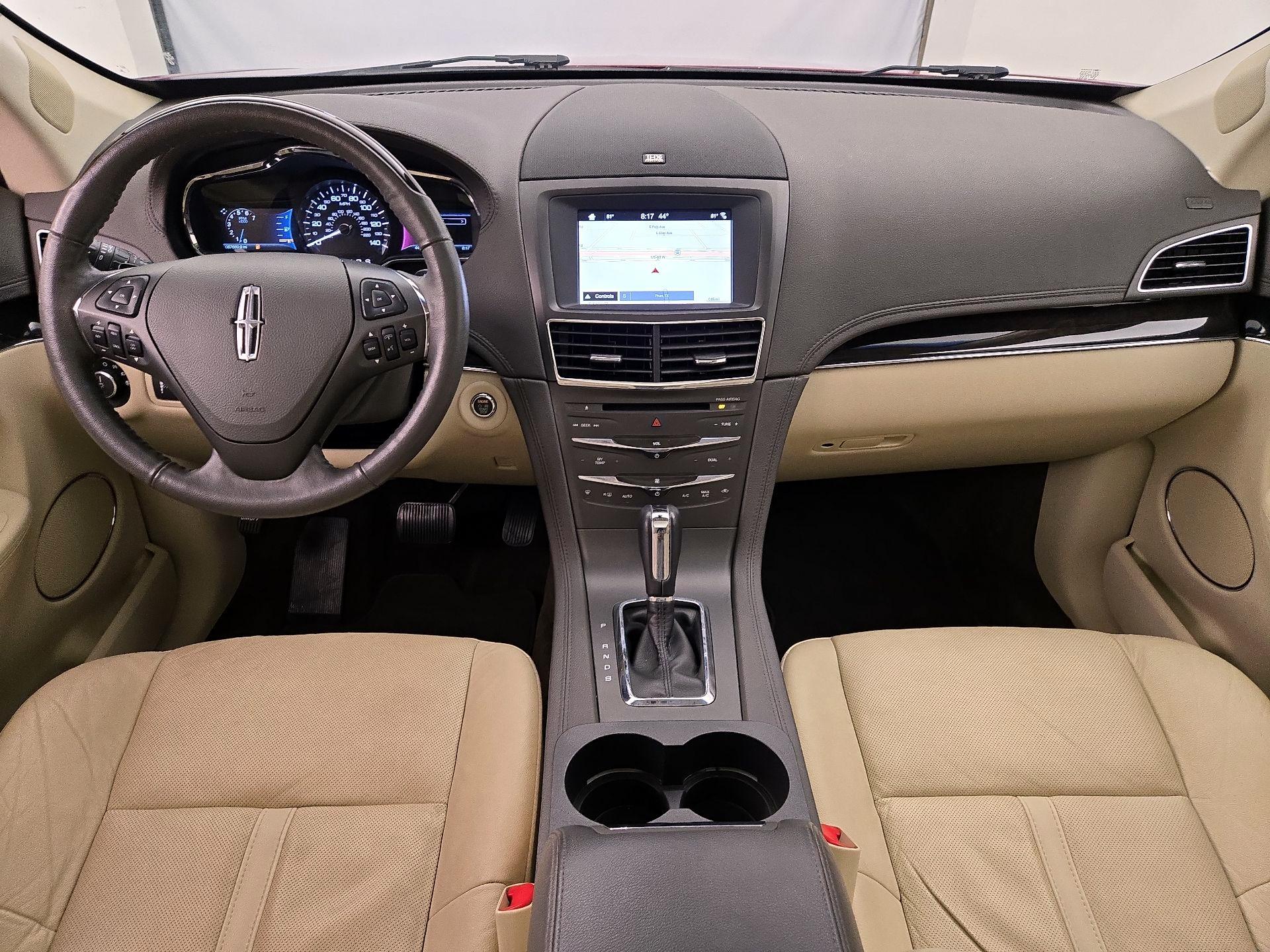 Thumbnail: 2016 Lincoln MKT - 9