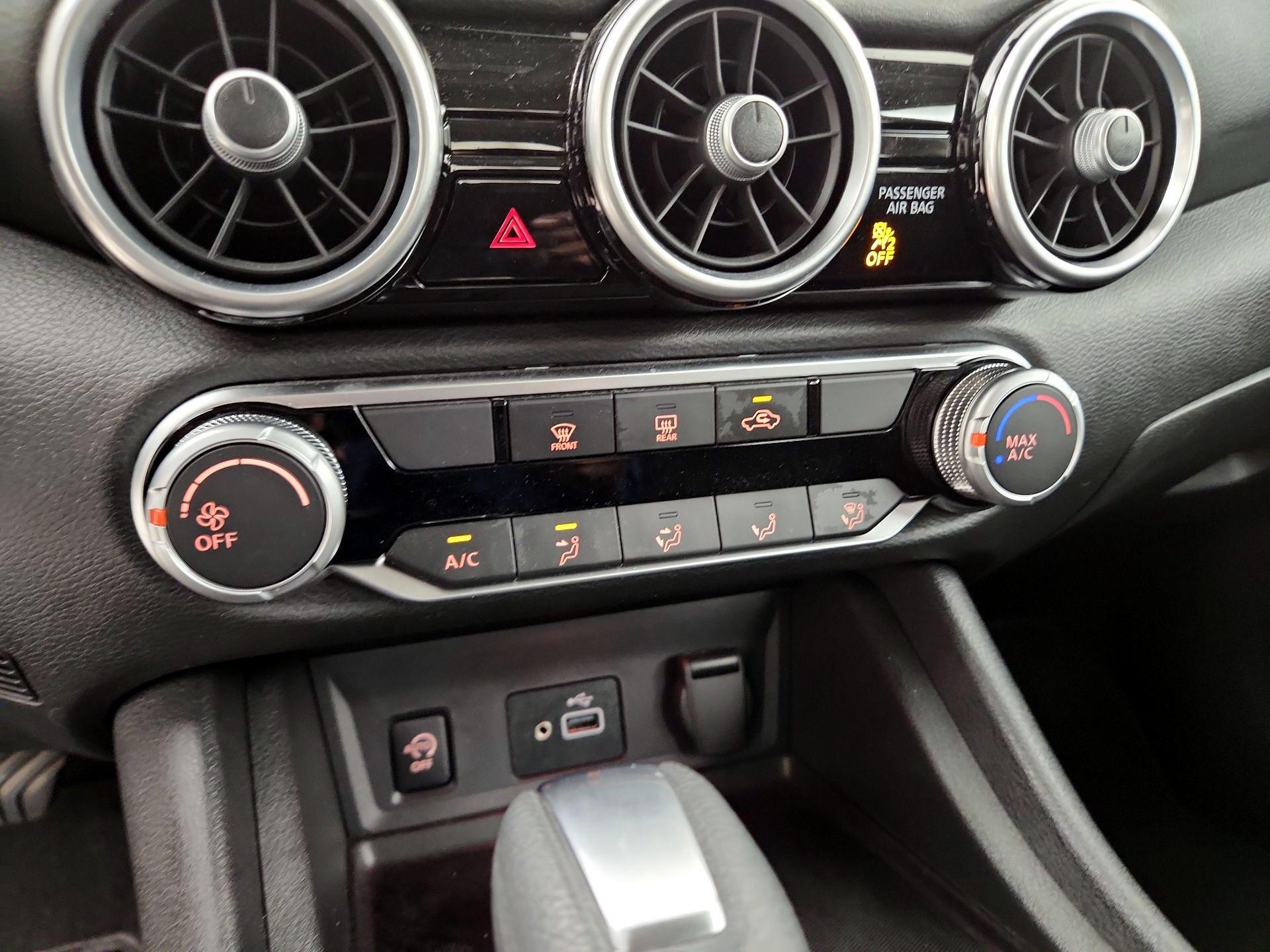 Thumbnail: 2024 Nissan Sentra - 16