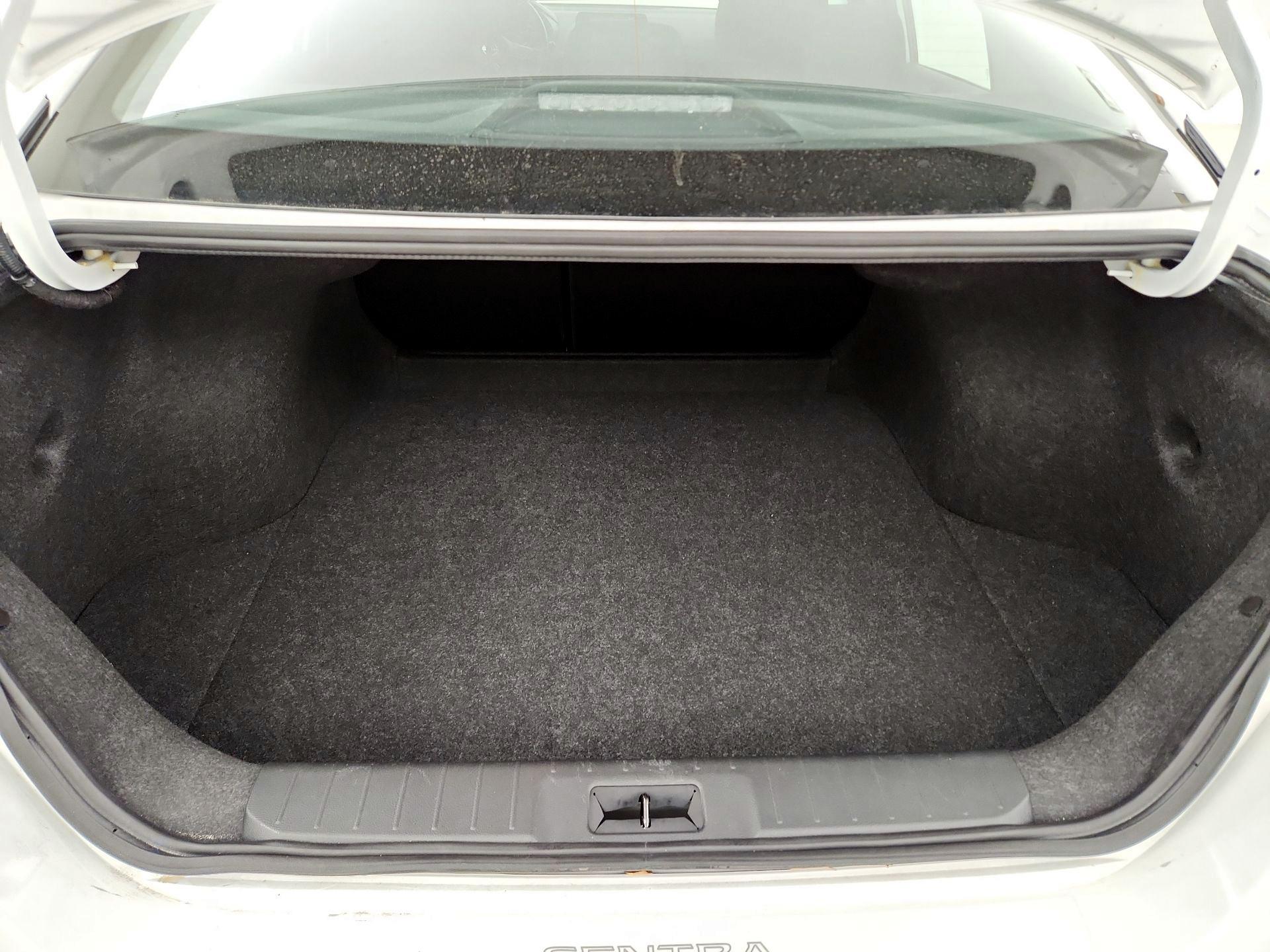 Thumbnail: 2024 Nissan Sentra - 20