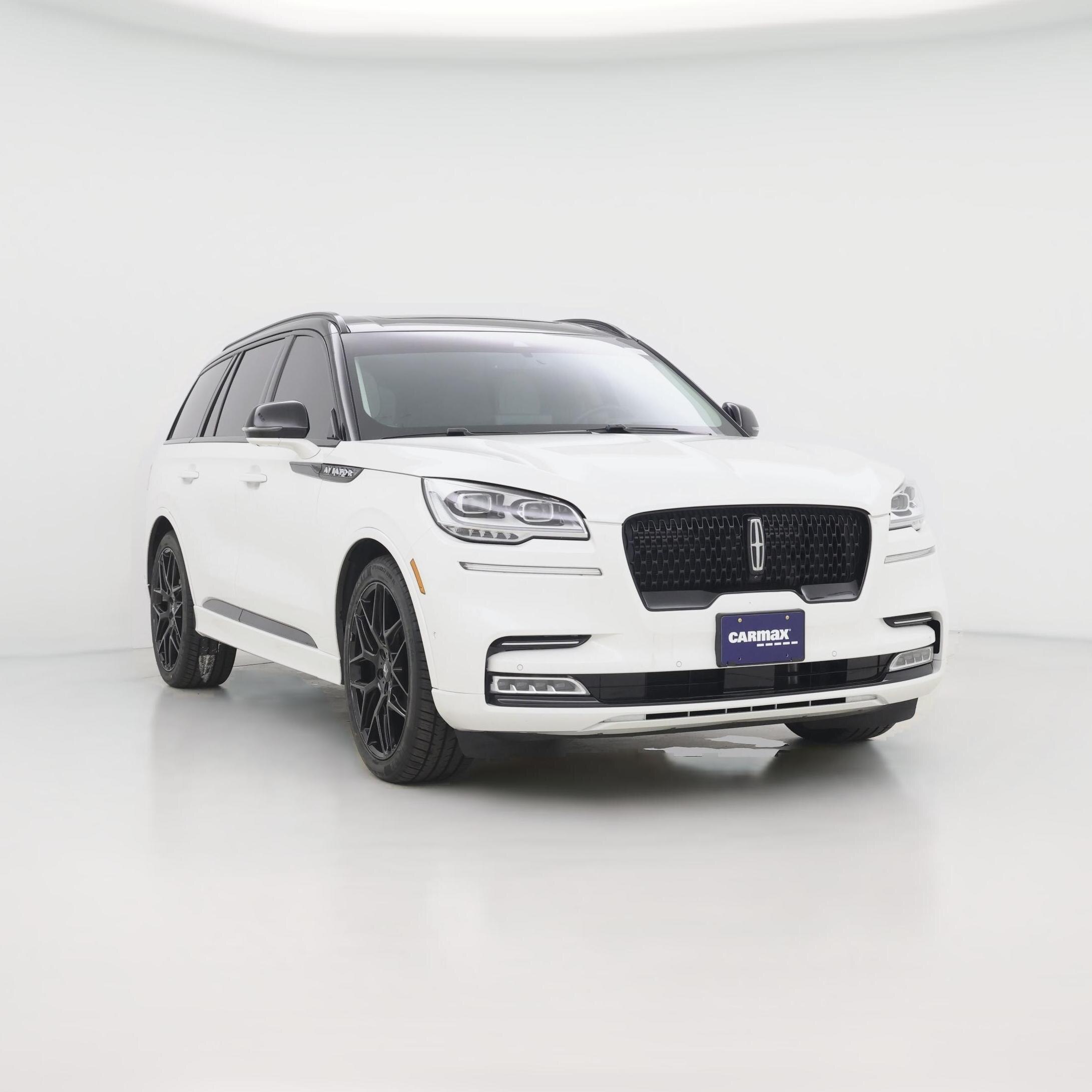 Thumbnail: 2023 Lincoln Aviator - 1