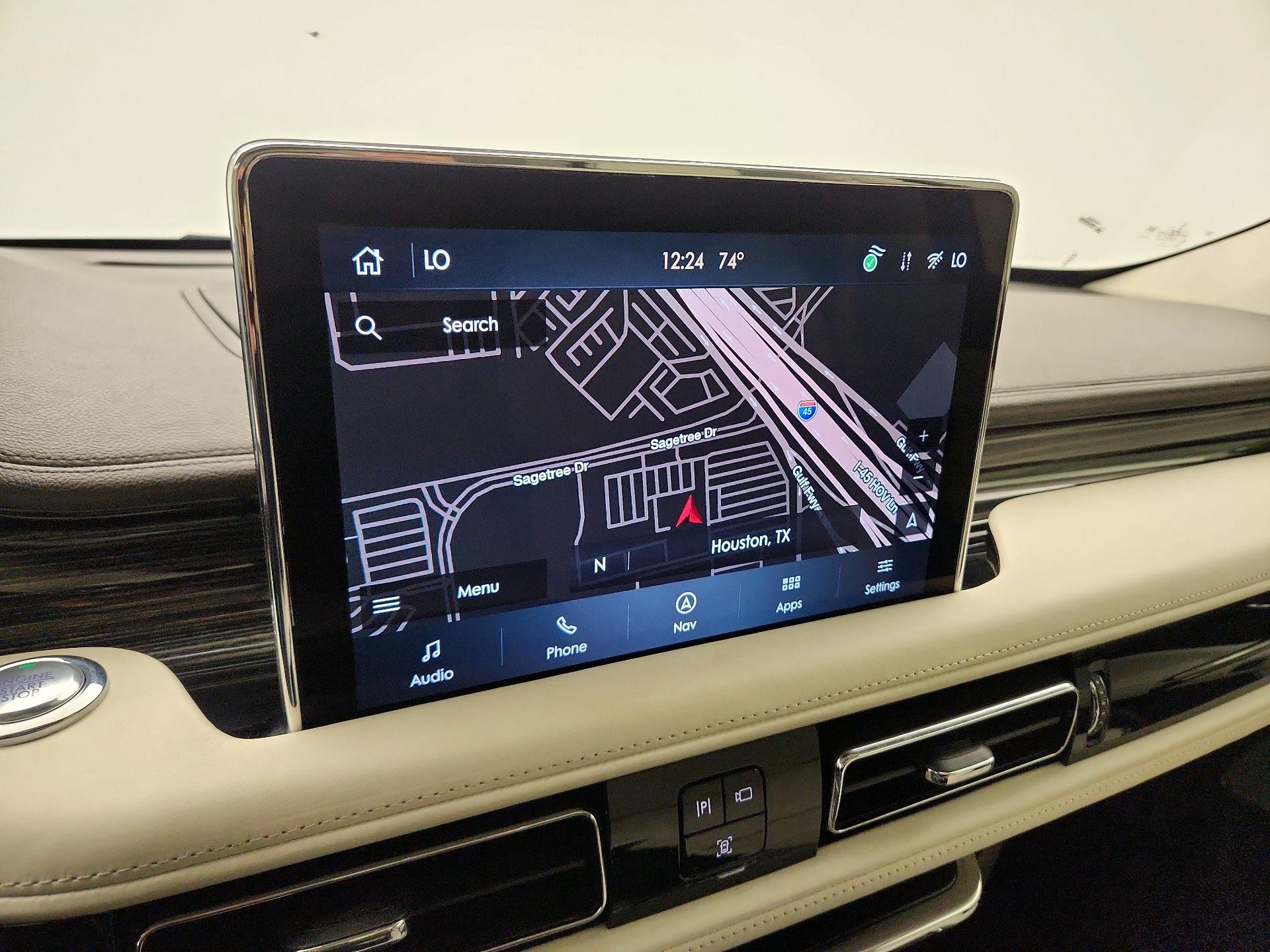 Thumbnail: 2023 Lincoln Aviator - 14