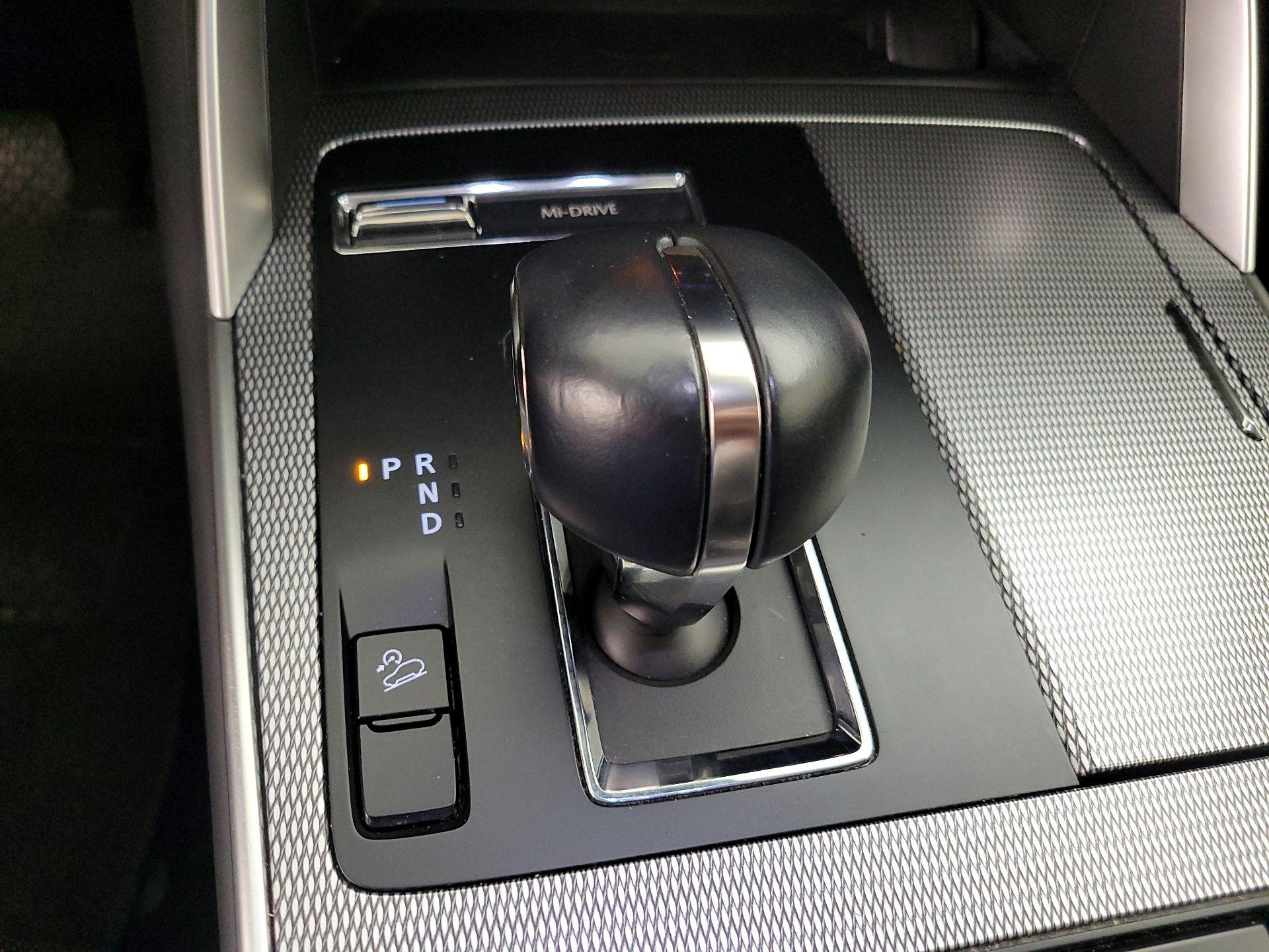 Thumbnail: 2025 Mazda CX-70 - 17