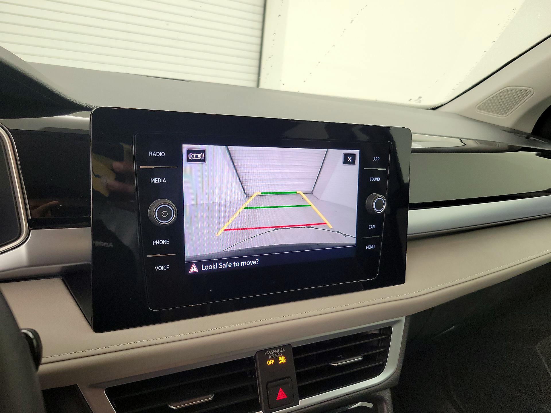 Thumbnail: 2025 Volkswagen Taos - 14