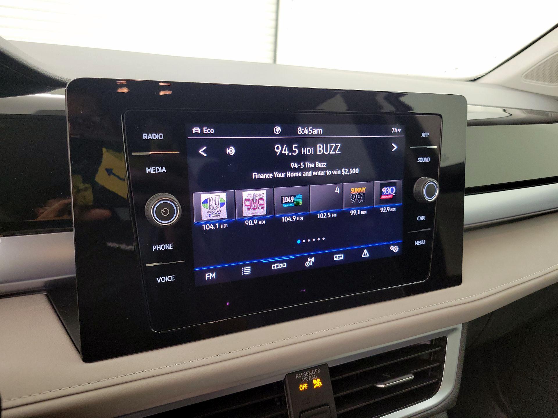 Thumbnail: 2025 Volkswagen Taos - 15