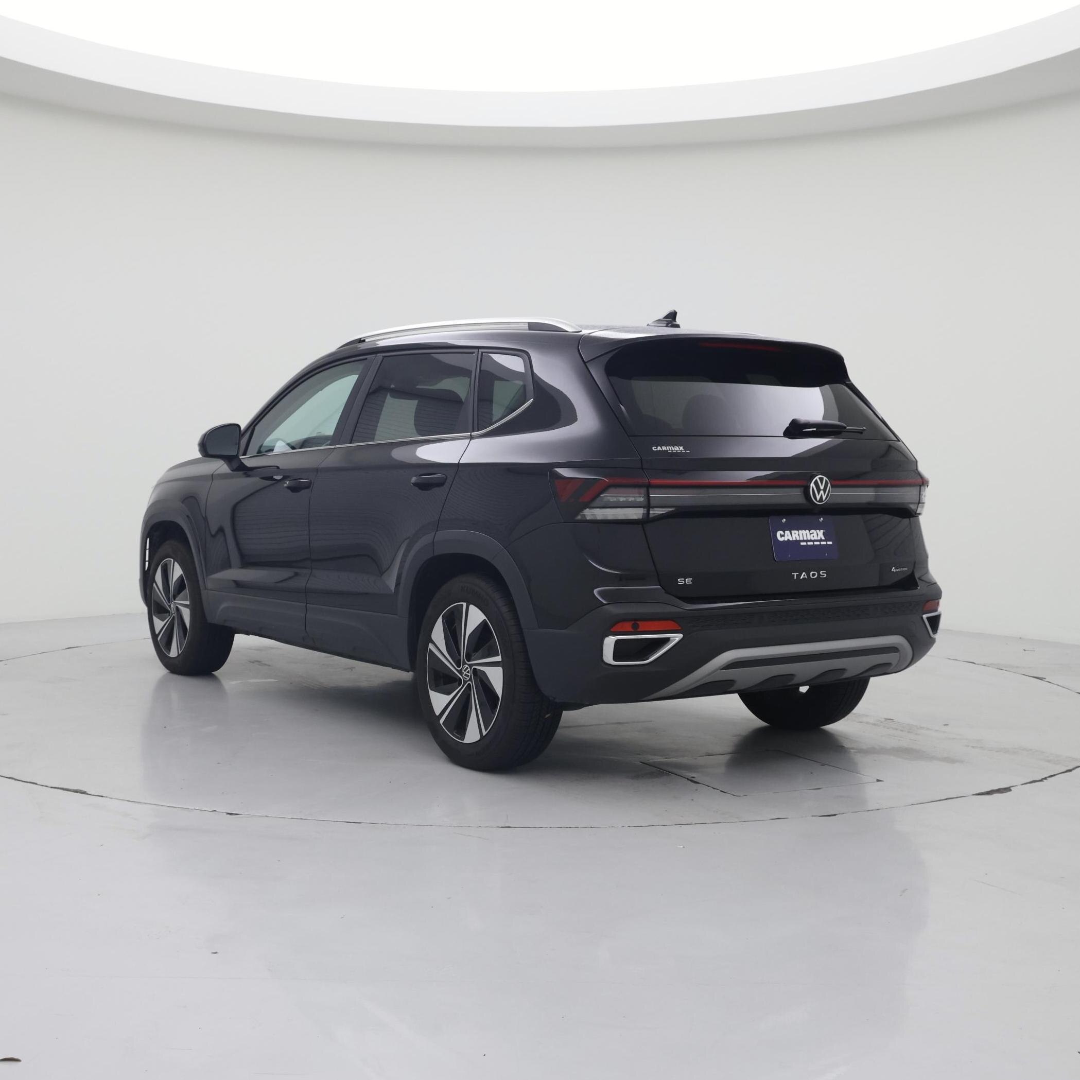 Thumbnail: 2025 Volkswagen Taos - 2