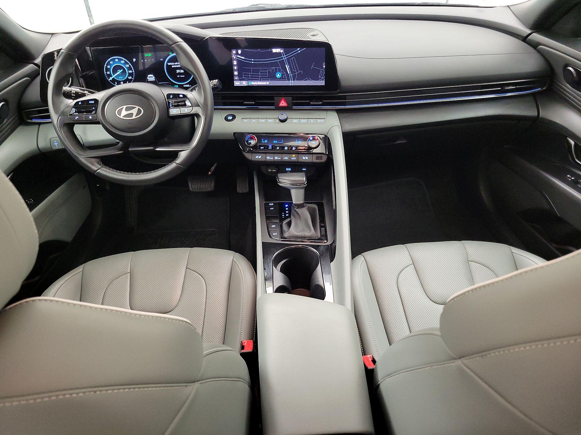Thumbnail: 2025 Hyundai Elantra - 9