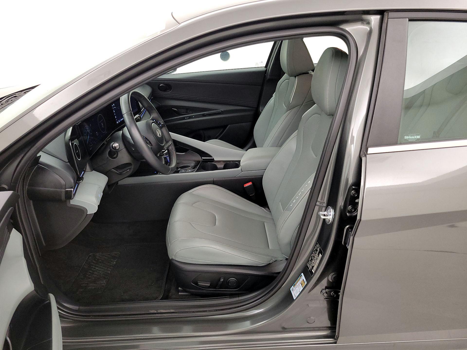 Thumbnail: 2025 Hyundai Elantra - 11