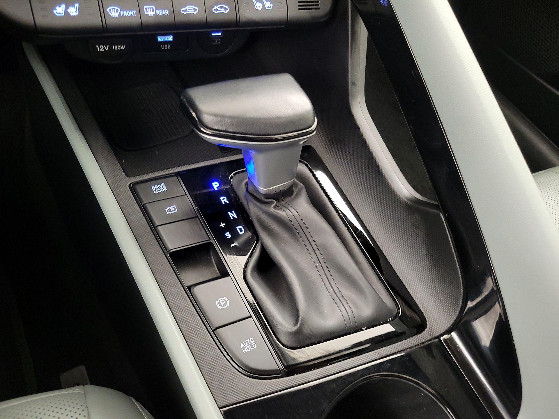 Thumbnail: 2025 Hyundai Elantra - 18