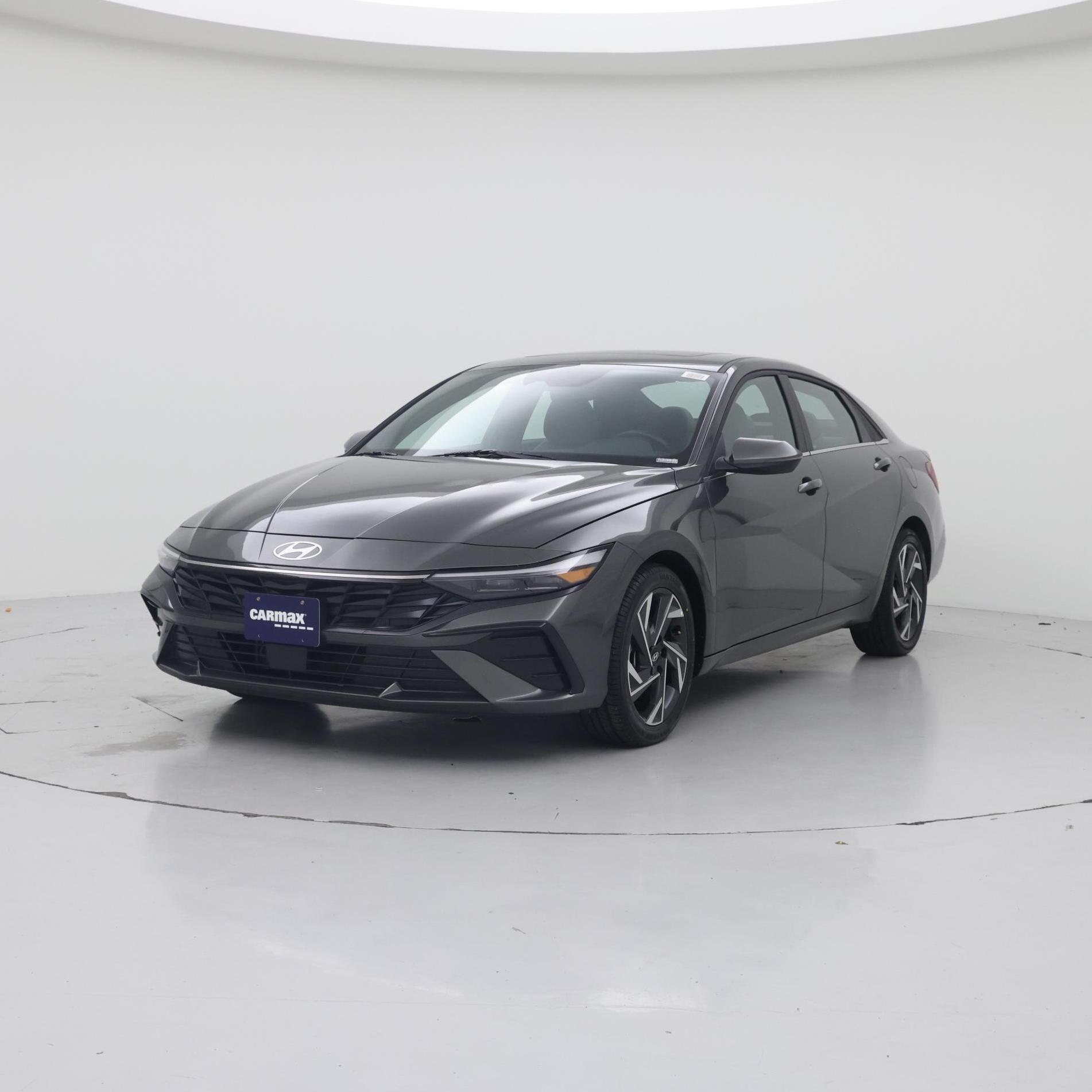 Thumbnail: 2025 Hyundai Elantra - 4