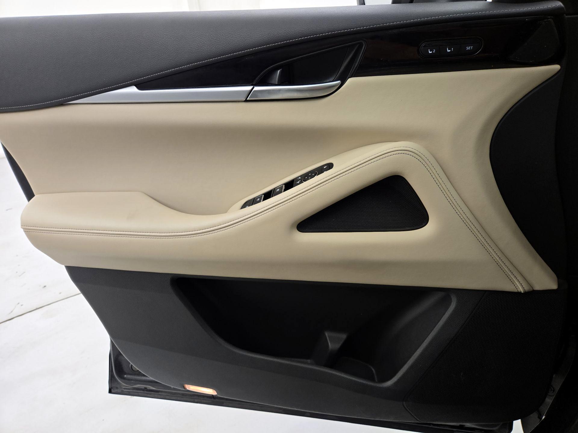 Thumbnail: 2024 INFINITI QX60 - 12