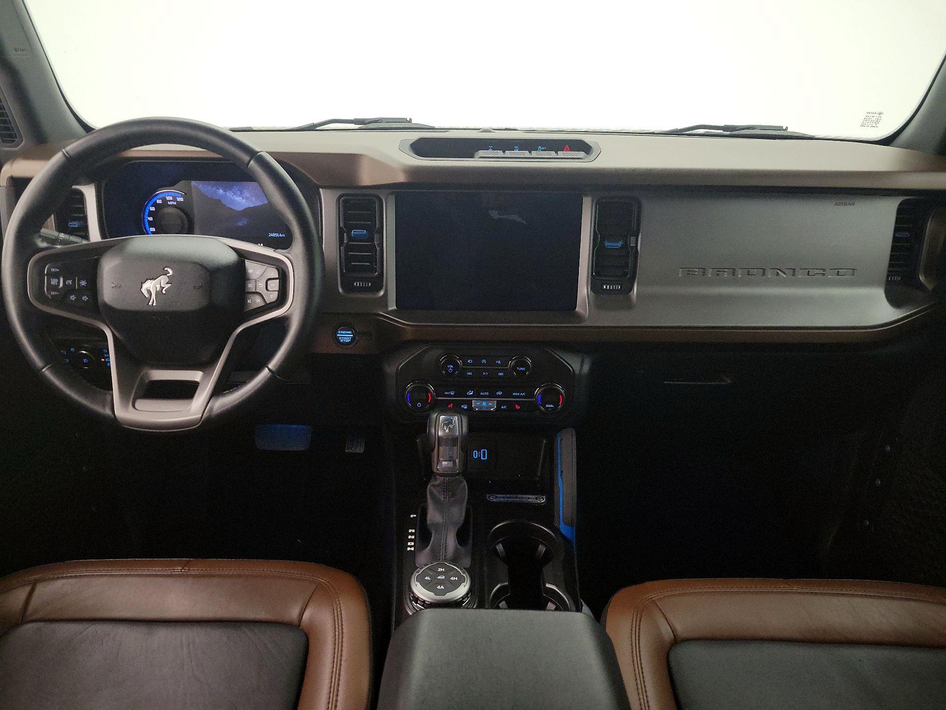 Thumbnail: 2023 Ford Bronco - 9