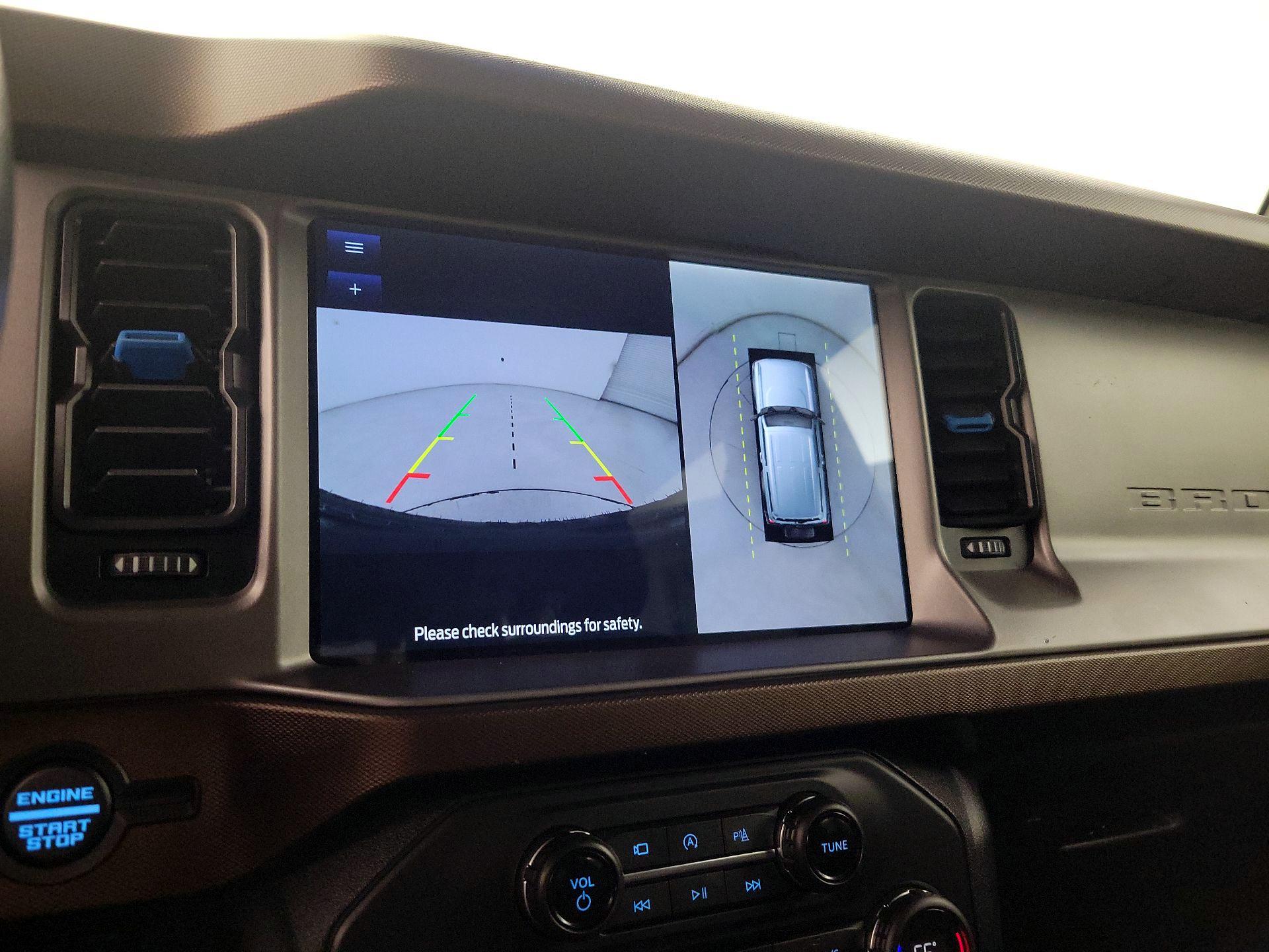 Thumbnail: 2023 Ford Bronco - 14