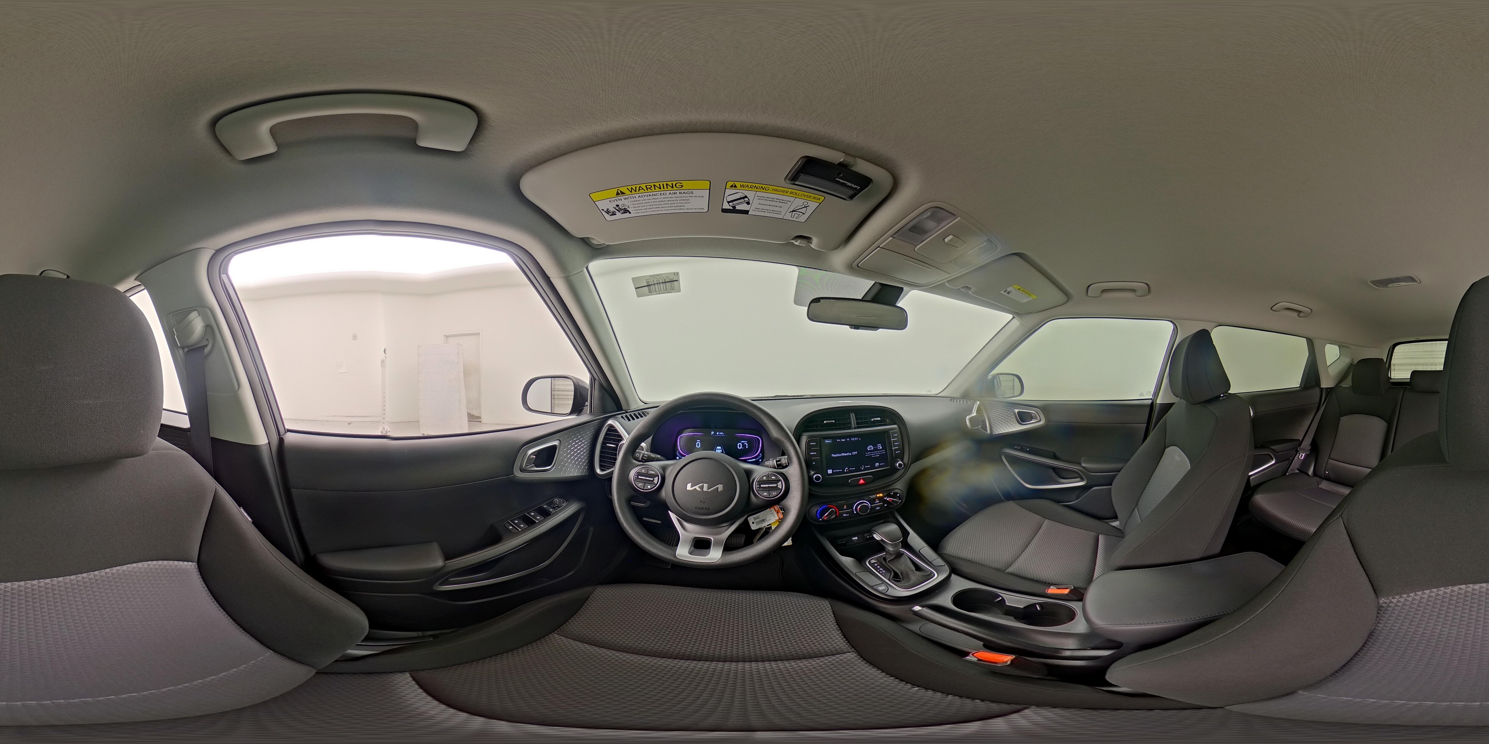 2024 Kia Soul LX - Photo 27