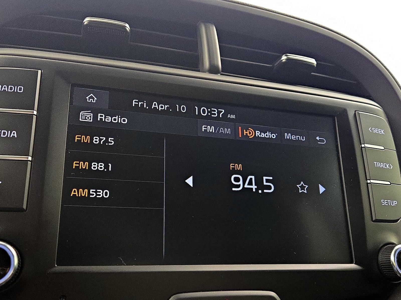 2024 Kia Soul LX - Photo 16