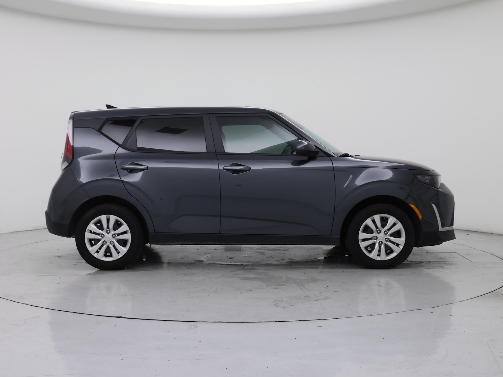 2024 Kia Soul LX - Photo 8