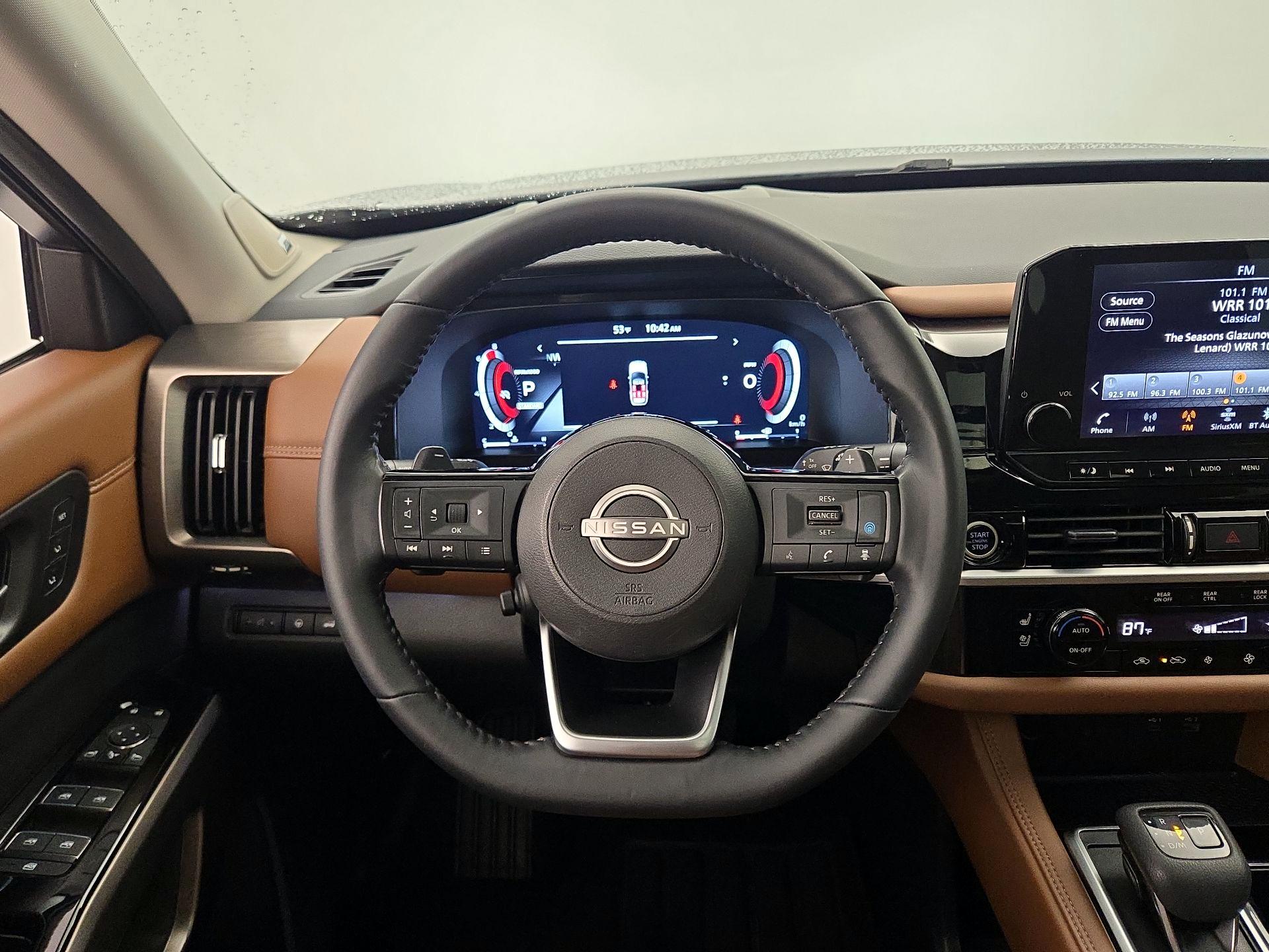 Thumbnail: 2024 Nissan Pathfinder - 10