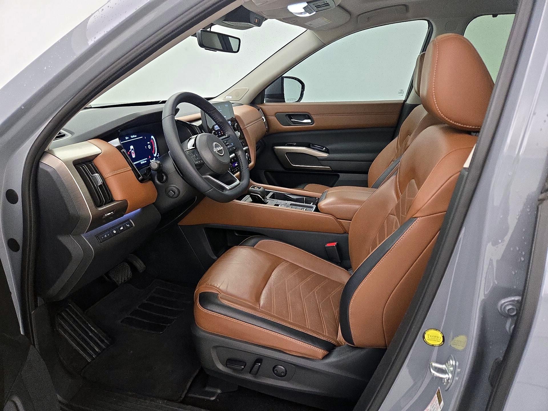 Thumbnail: 2024 Nissan Pathfinder - 11