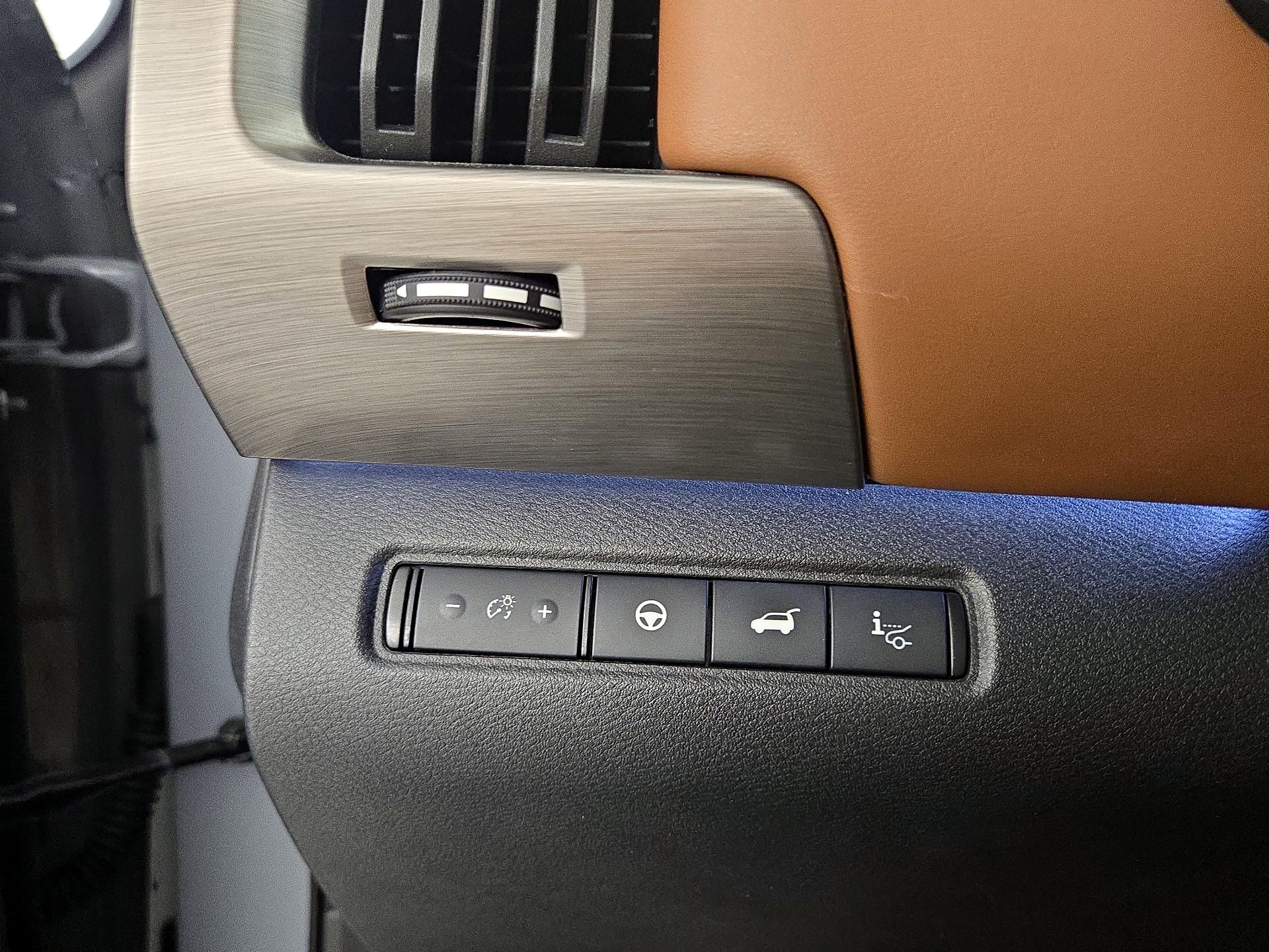 Thumbnail: 2024 Nissan Pathfinder - 13