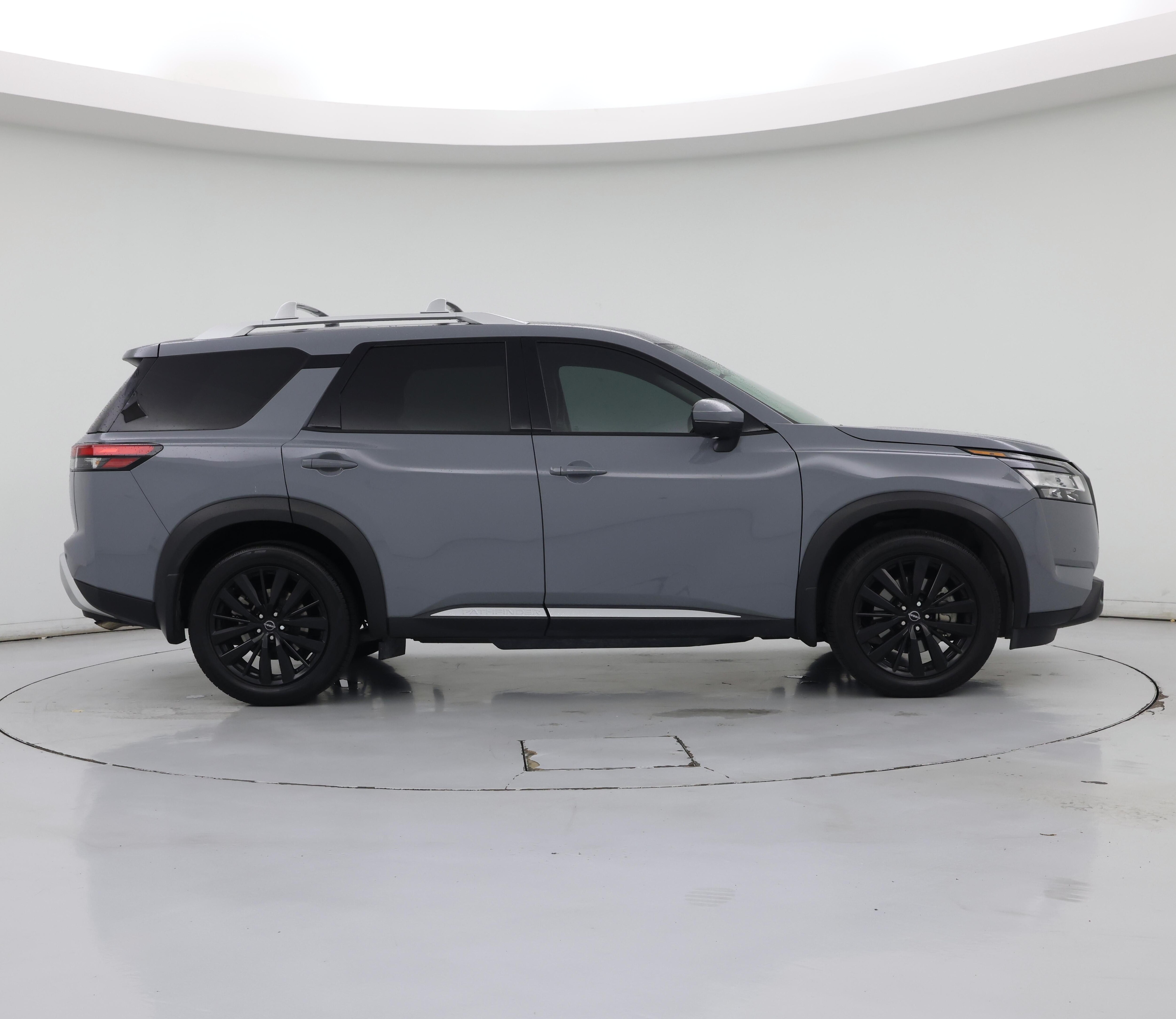 Thumbnail: 2024 Nissan Pathfinder - 7