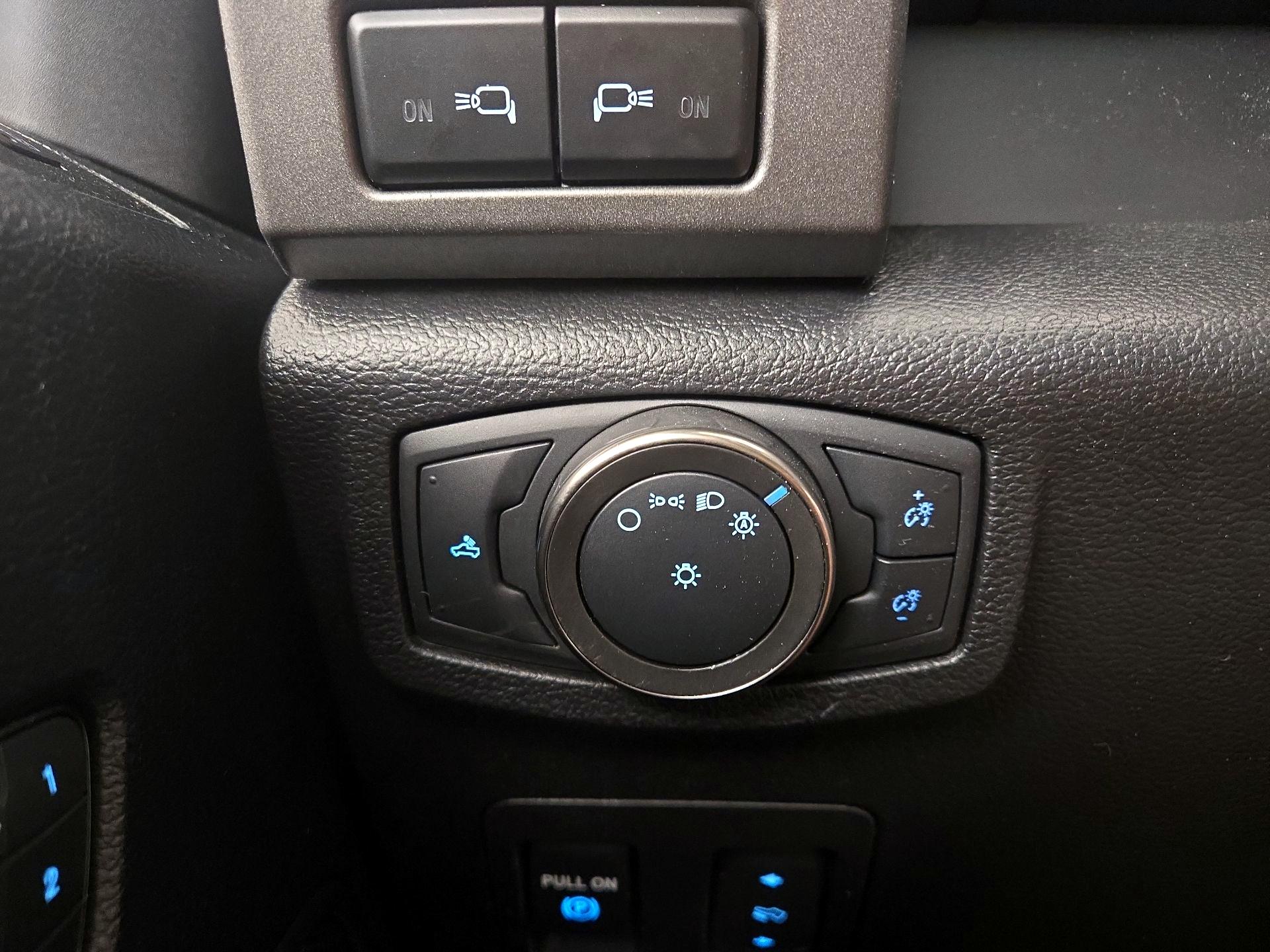 Thumbnail: 2020 Ford F-150 - 13