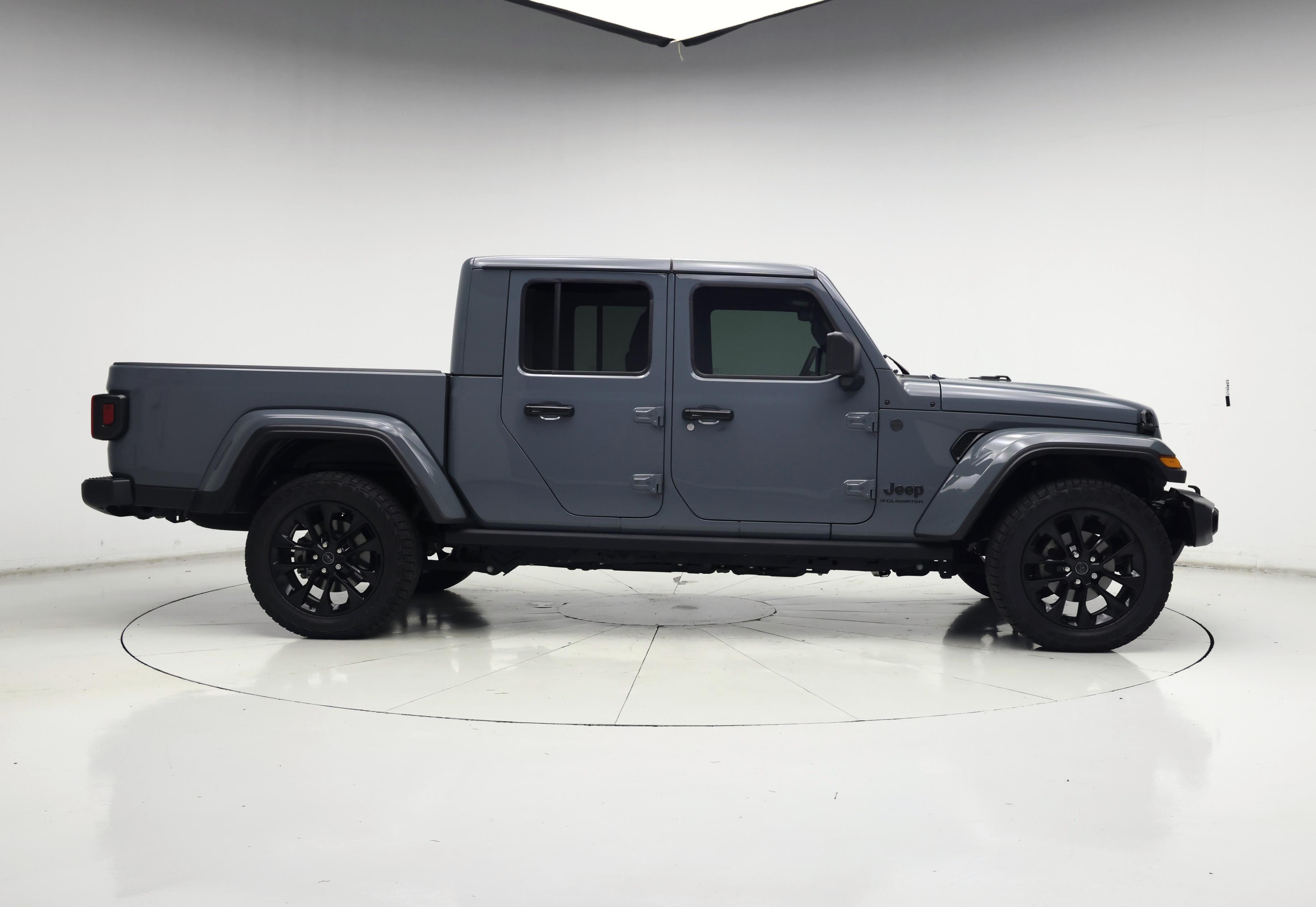 Thumbnail: 2025 Jeep Gladiator - 7