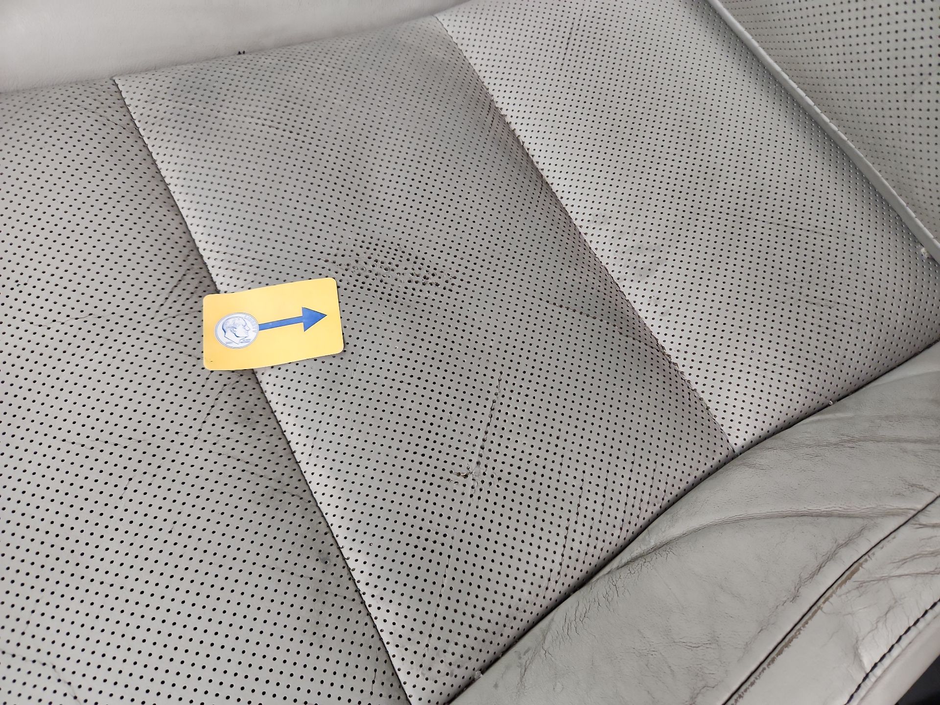 Thumbnail: 2015 Lexus ES - 19