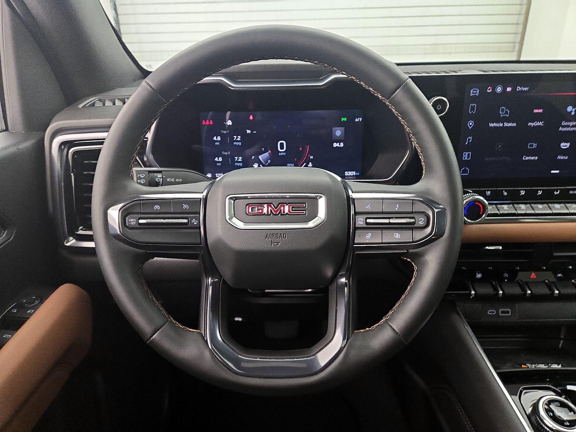 Thumbnail: 2025 GMC Canyon - 10