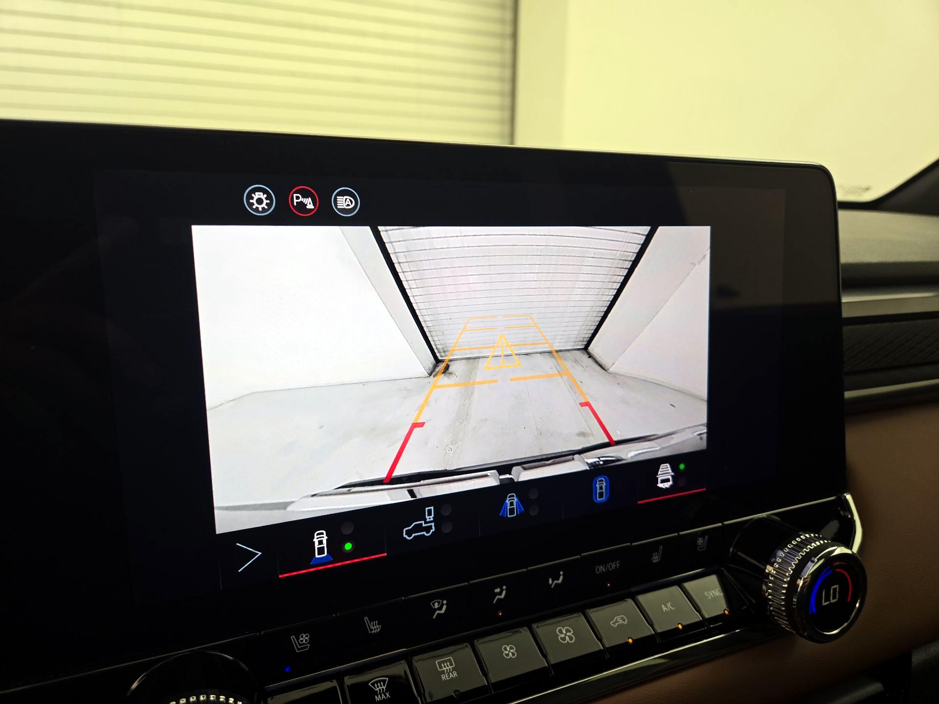 Thumbnail: 2025 GMC Canyon - 14