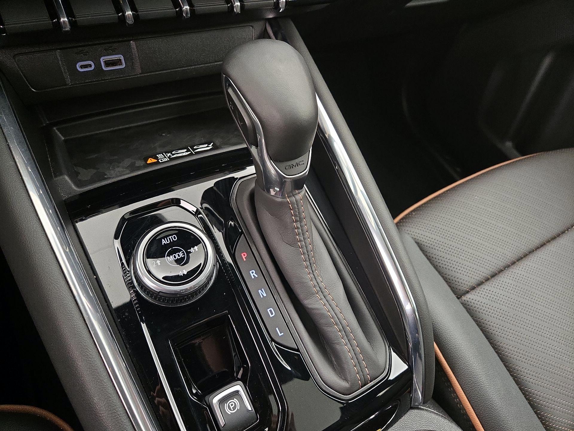 Thumbnail: 2025 GMC Canyon - 17
