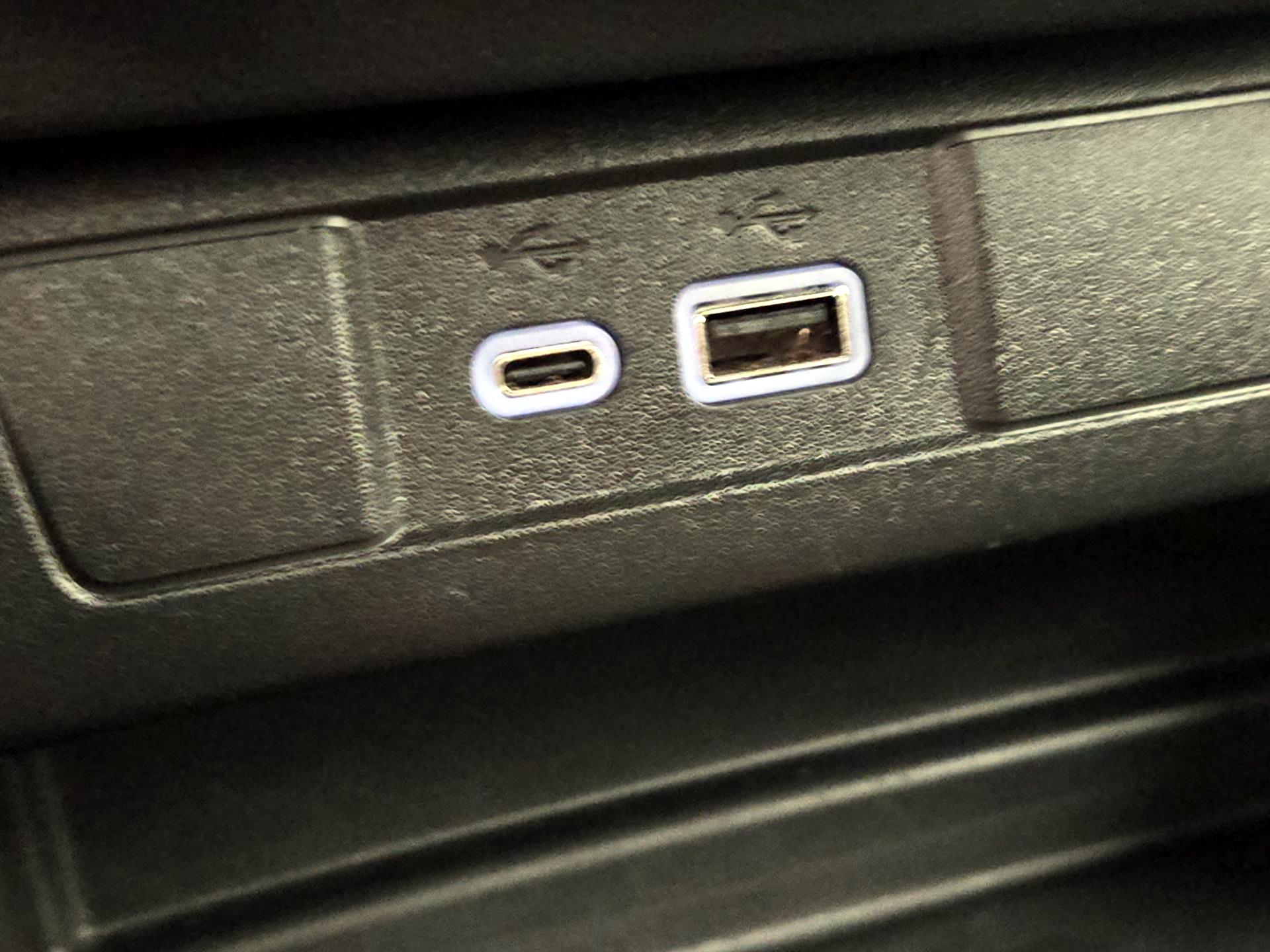 Thumbnail: 2025 GMC Canyon - 18