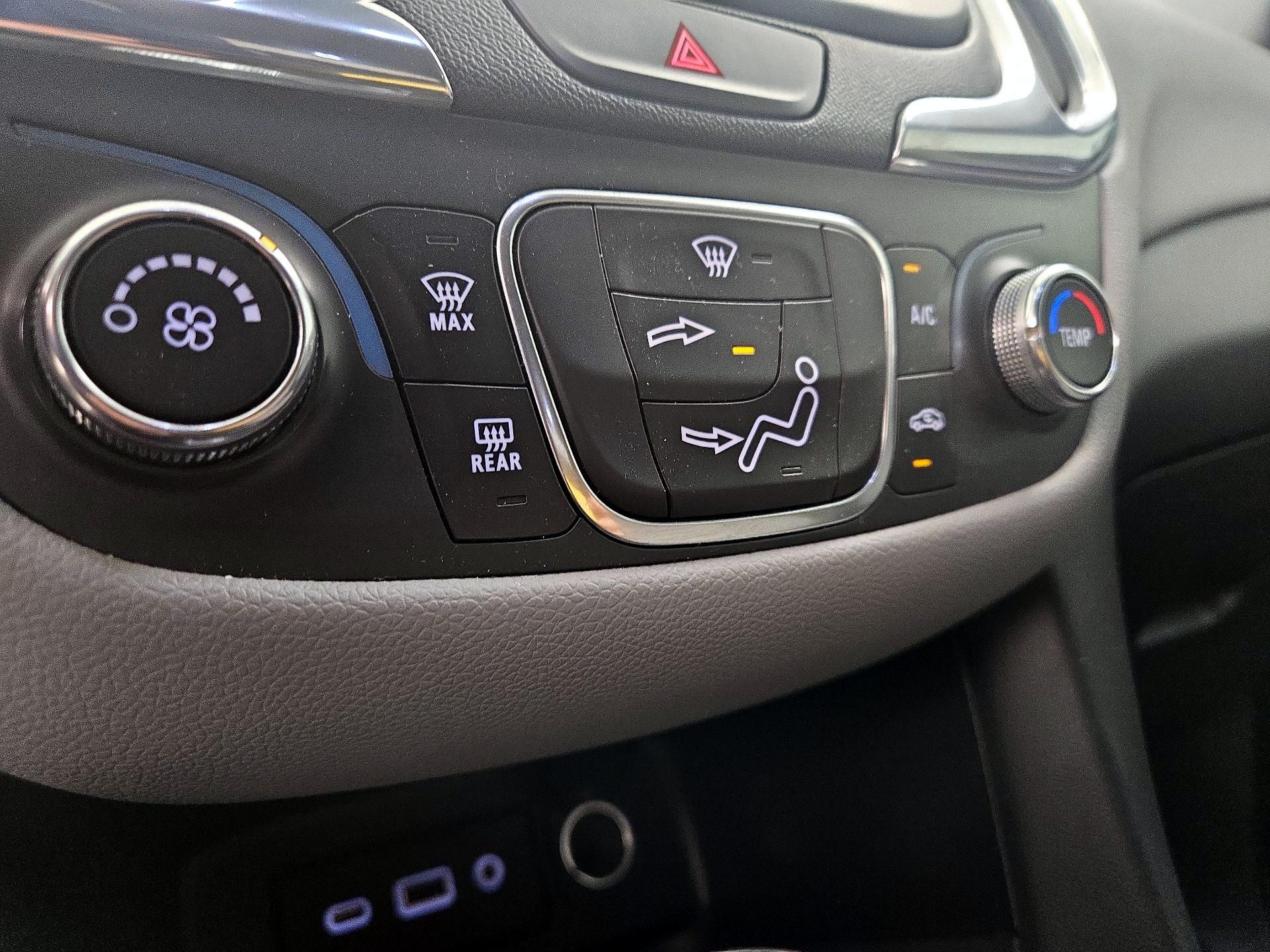 Thumbnail: 2020 Chevrolet Equinox - 16