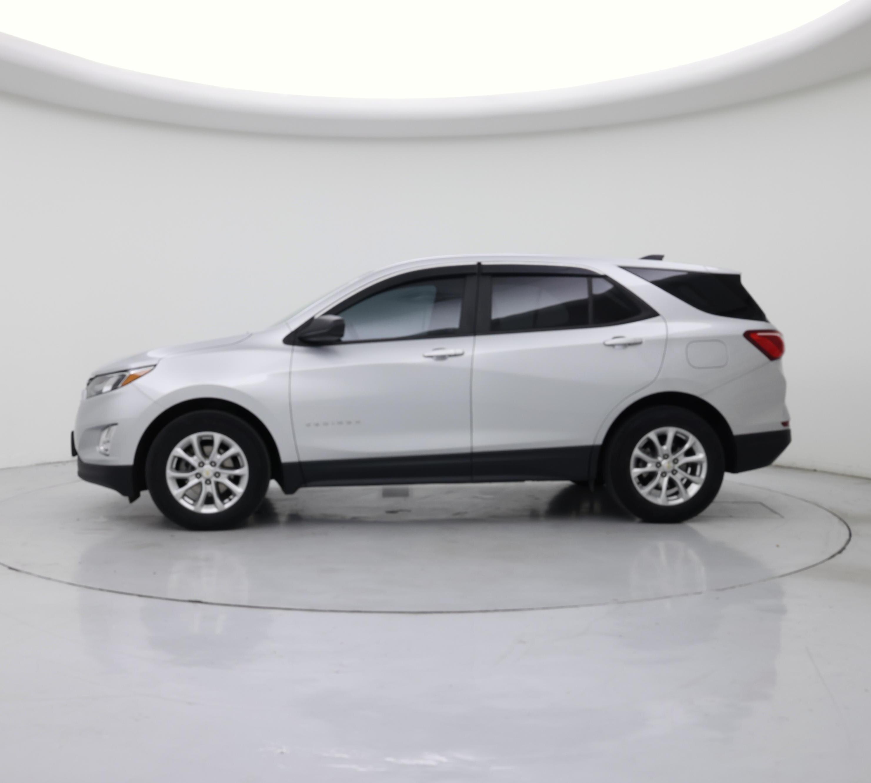 Thumbnail: 2020 Chevrolet Equinox - 3