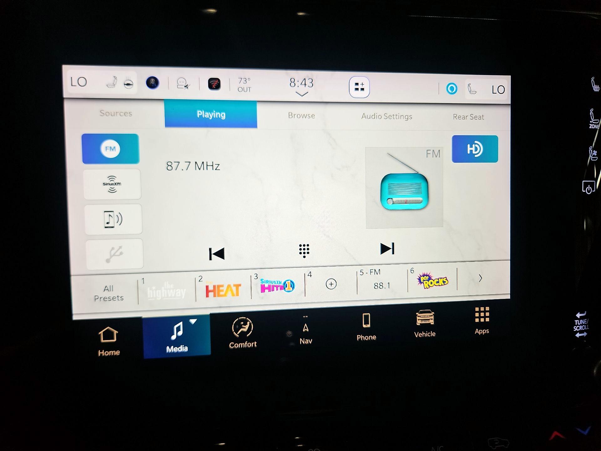 Thumbnail: 2024 Jeep Wagoneer - 14